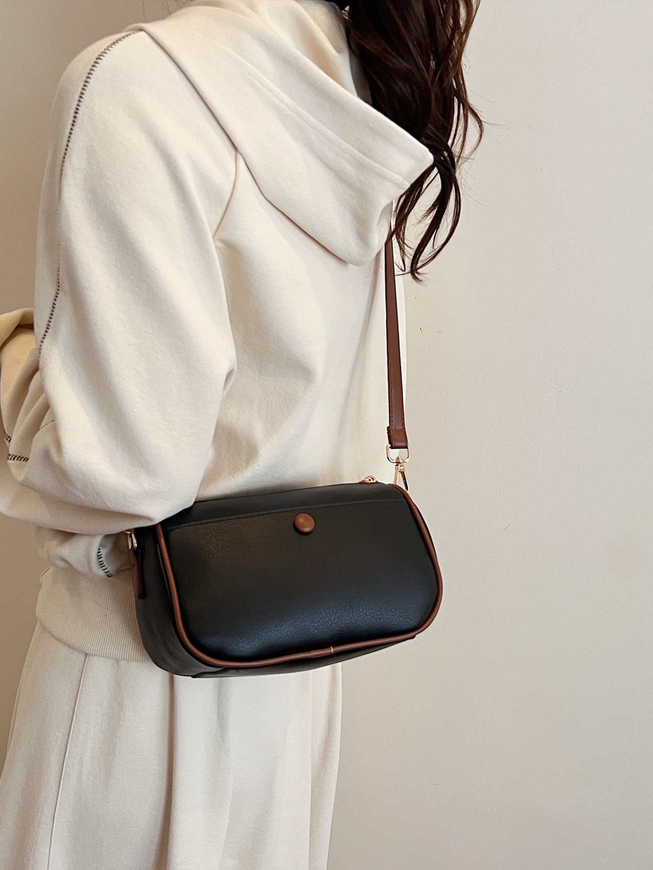 Black and Brown Trim Crossbody Bag