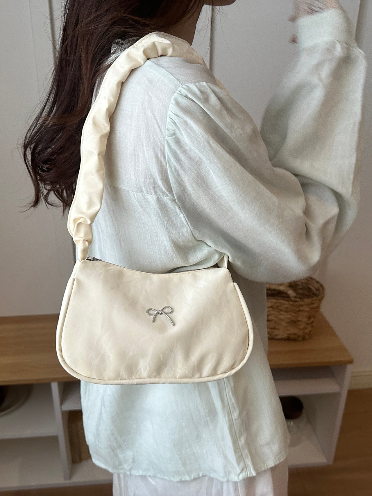 Off-White Shoulder Bag with Bow Detail