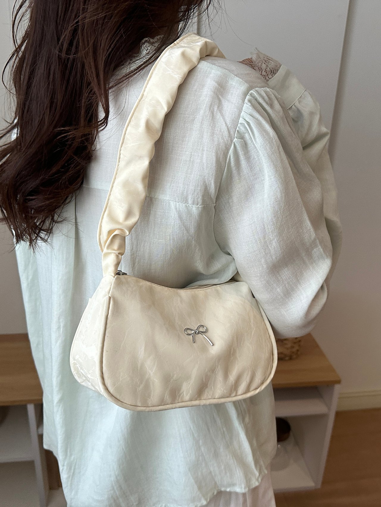 Off-White Shoulder Bag with Bow Detail