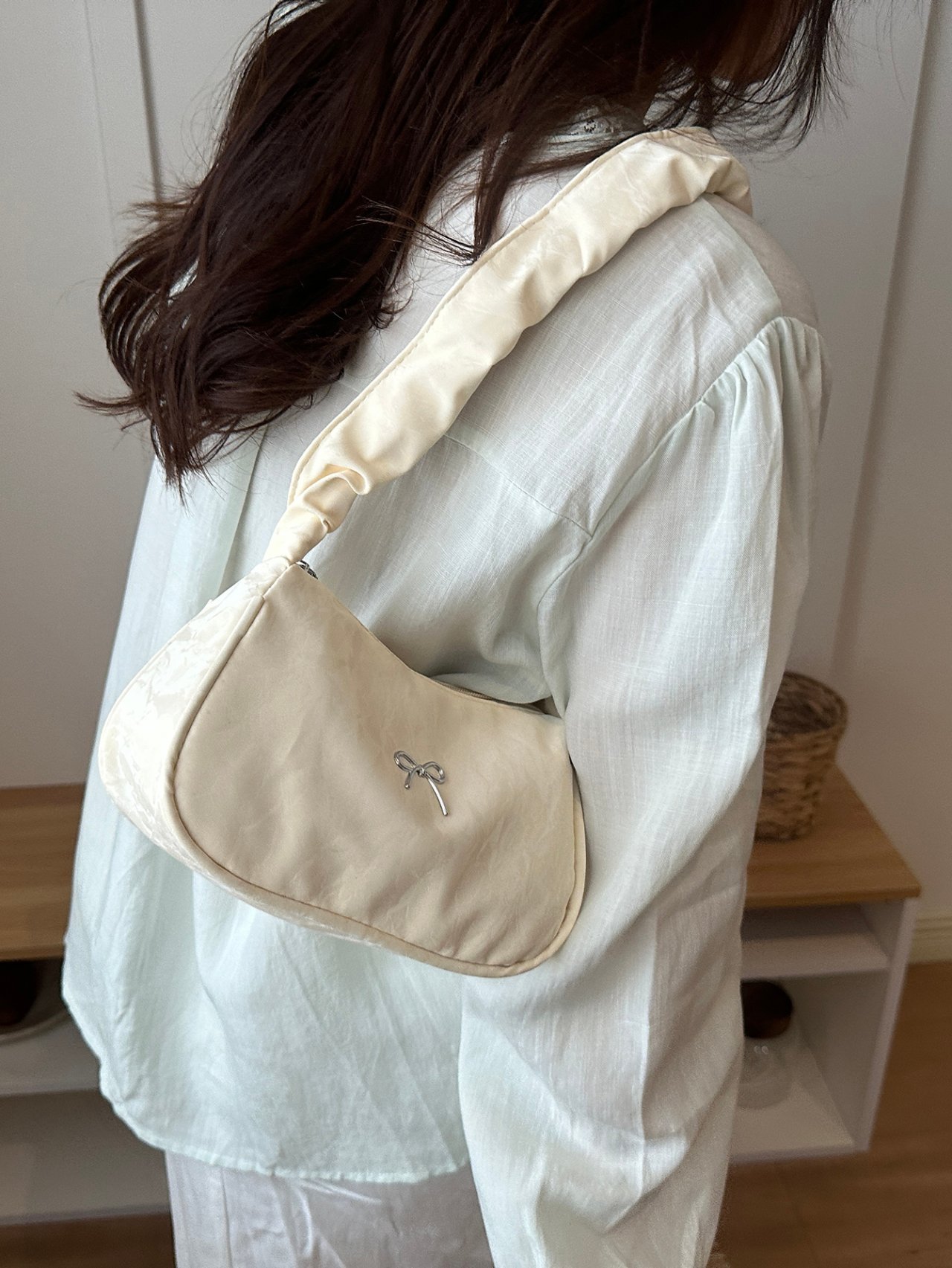 Off-White Shoulder Bag with Bow Detail