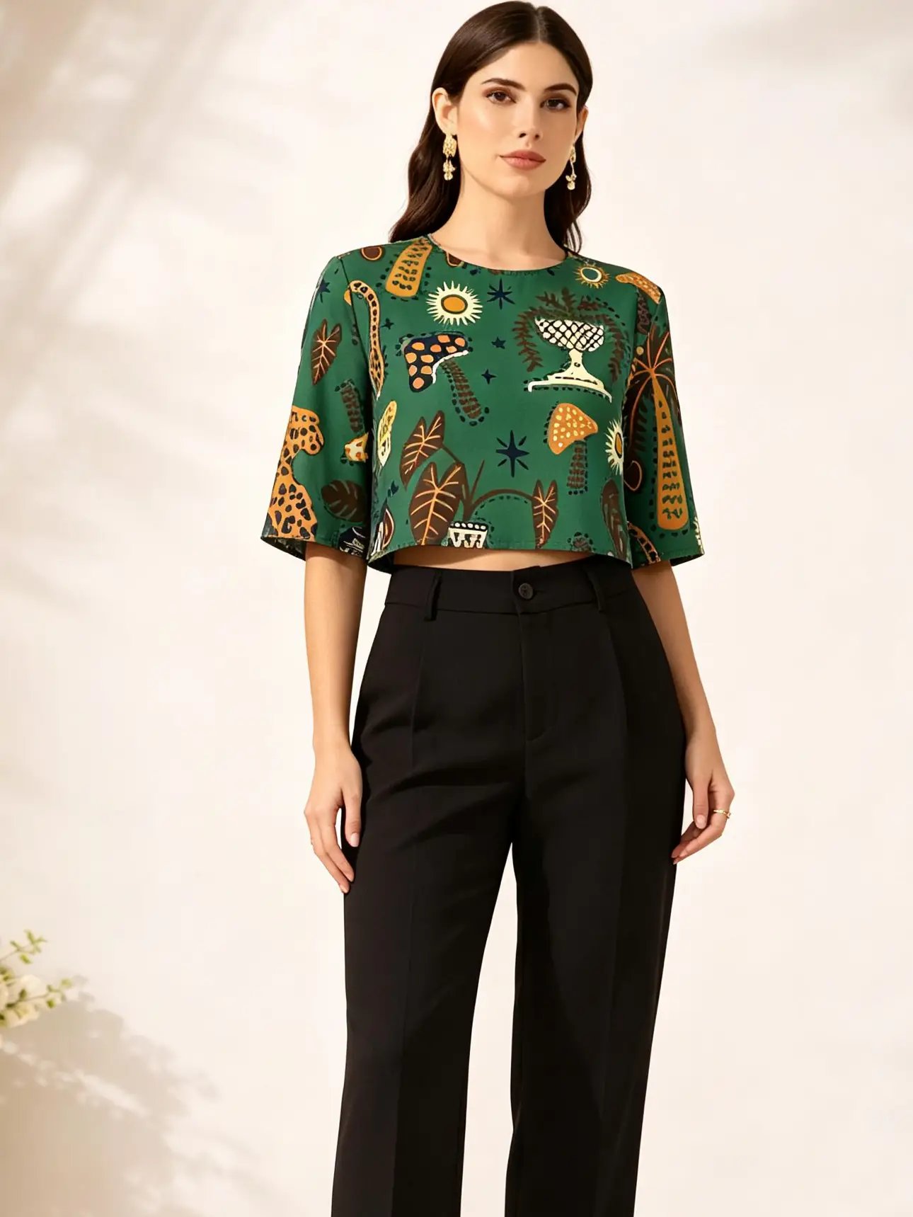 Green Graphic Print Round Neck Crop Blouse