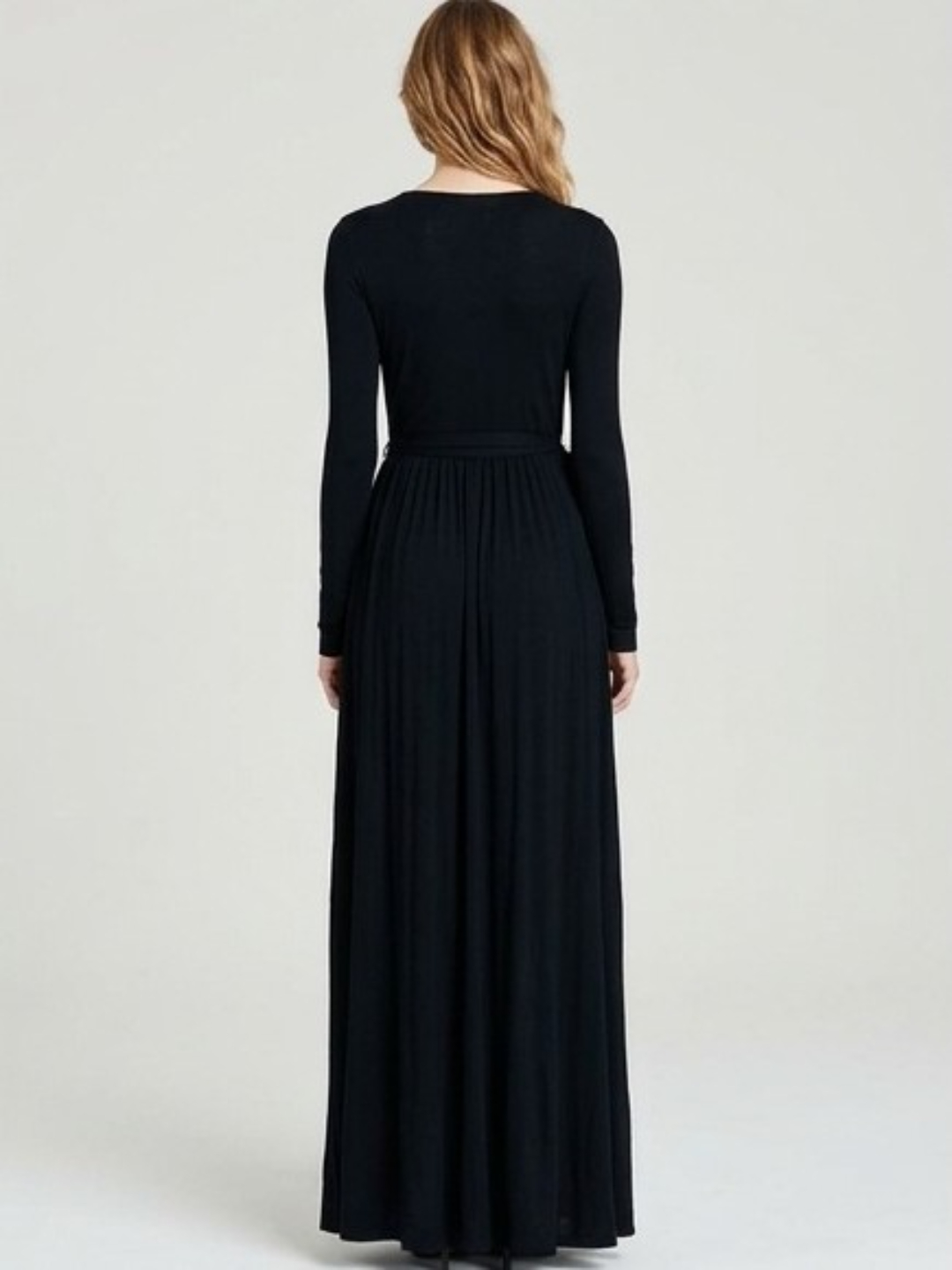 Black Long Sleeve V-Neck A-Line Maxi Dress