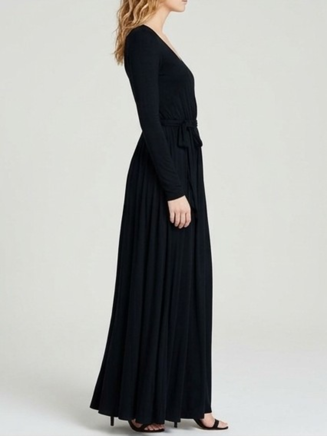 Black Long Sleeve V-Neck A-Line Maxi Dress