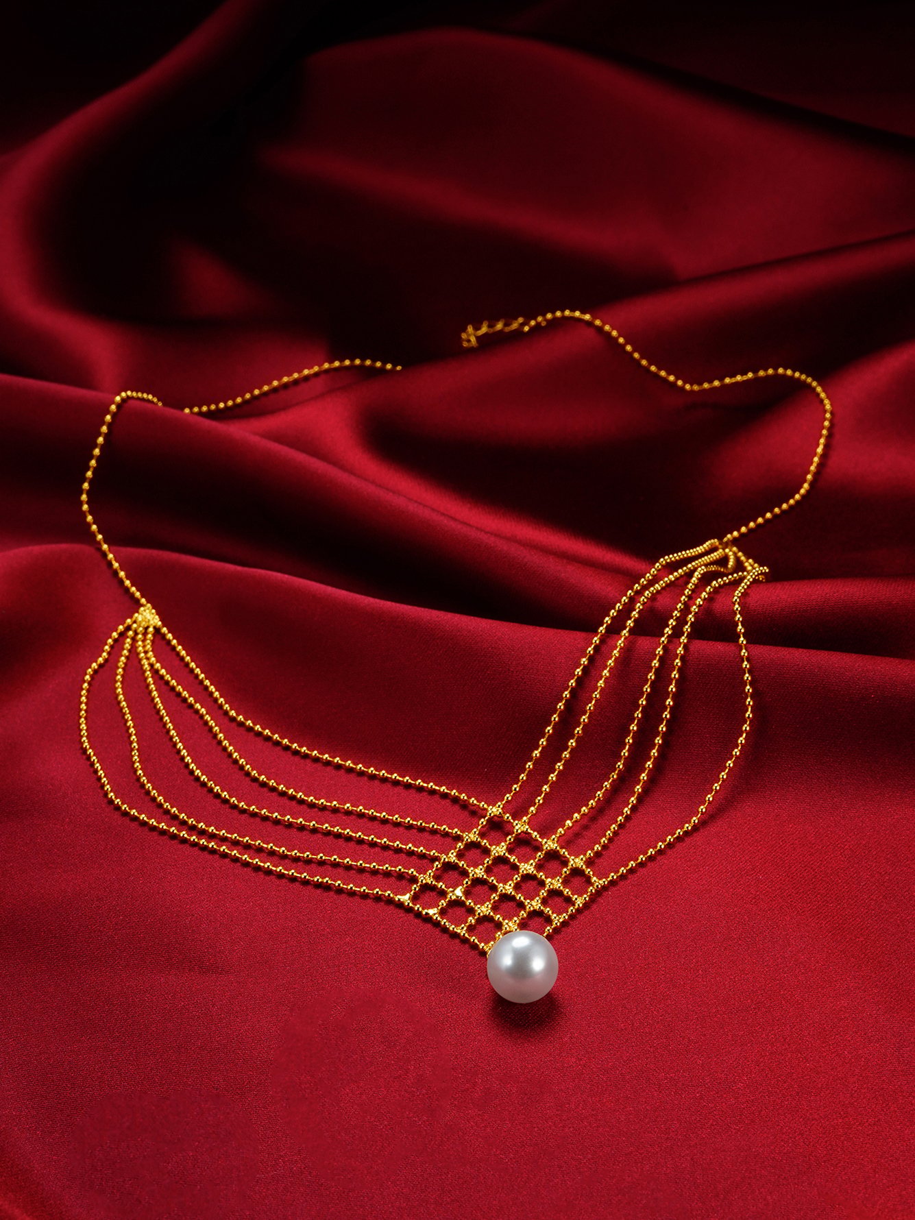 Gold Layered Necklace with Pearl Pendant 