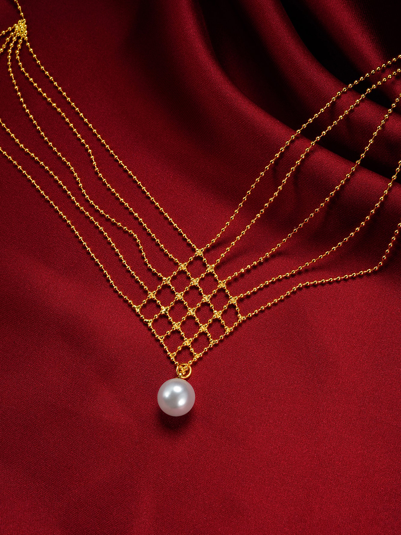 Gold Layered Necklace with Pearl Pendant 