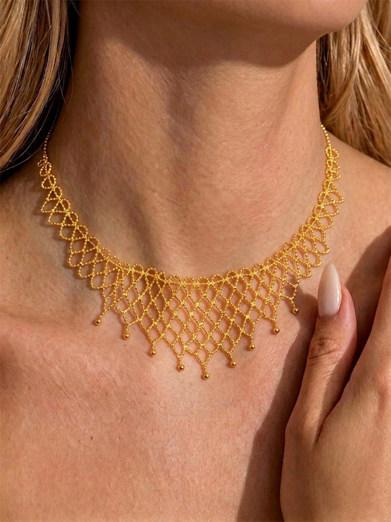 Gold Mesh Choker Necklace