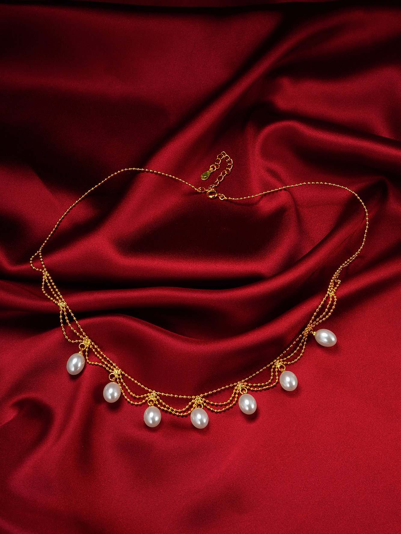 Gold Pearl Drop Necklace