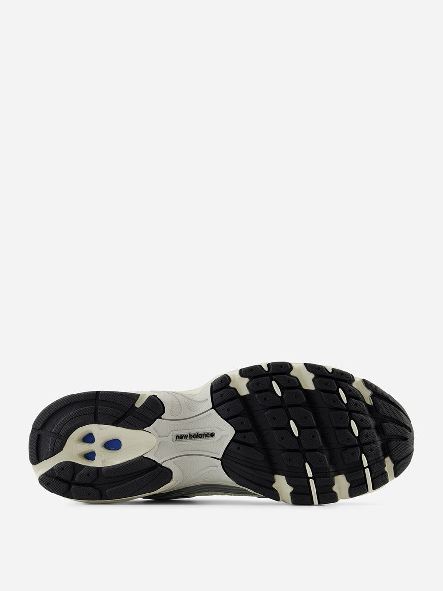 Silver 530 Sneakers