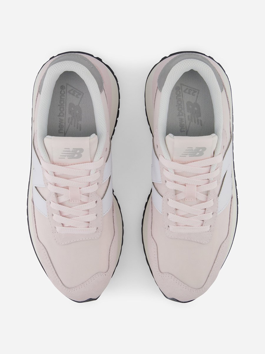 New Balance 237 Shoes