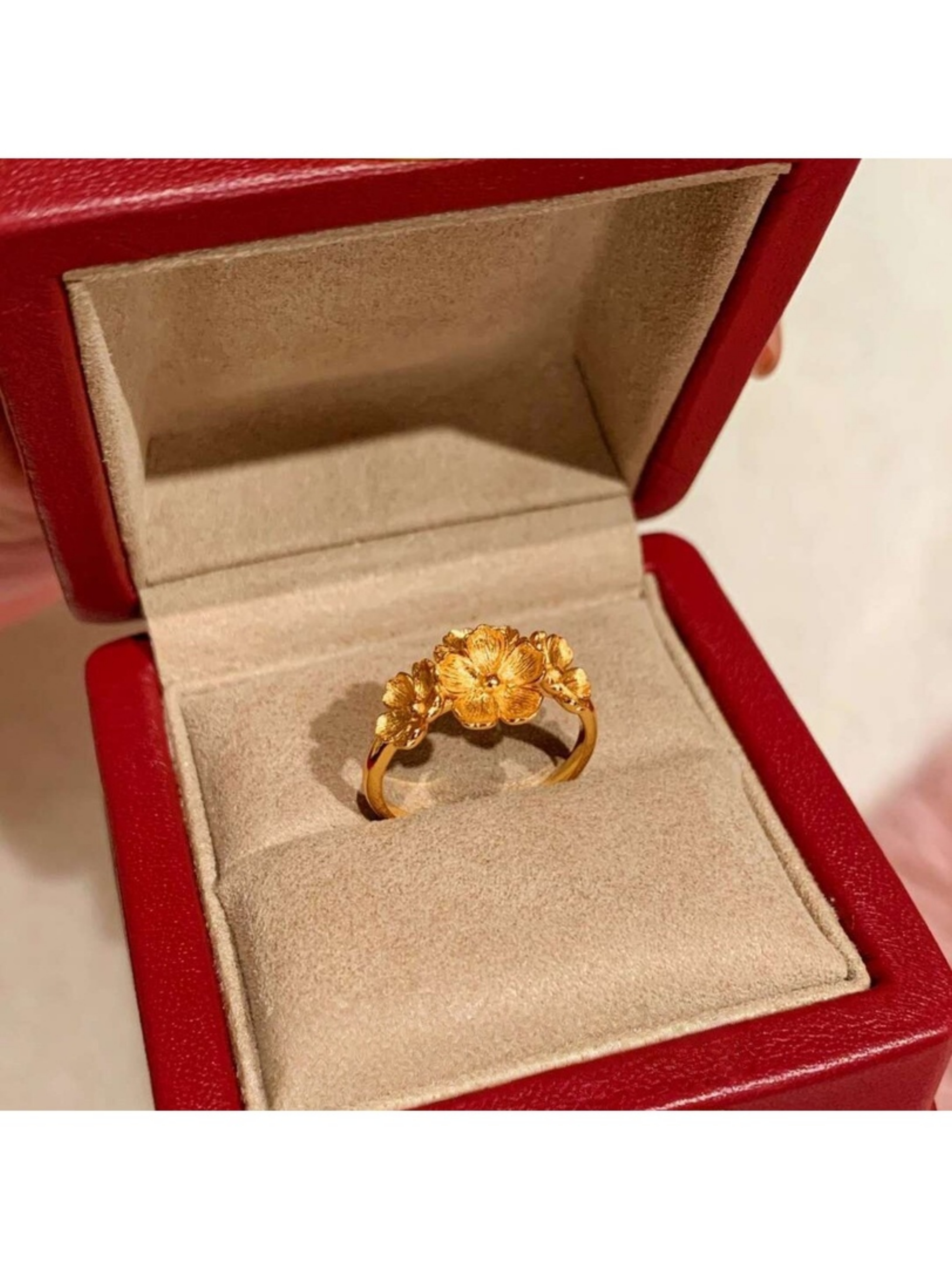 Golden Blossom Ring with Flower Design