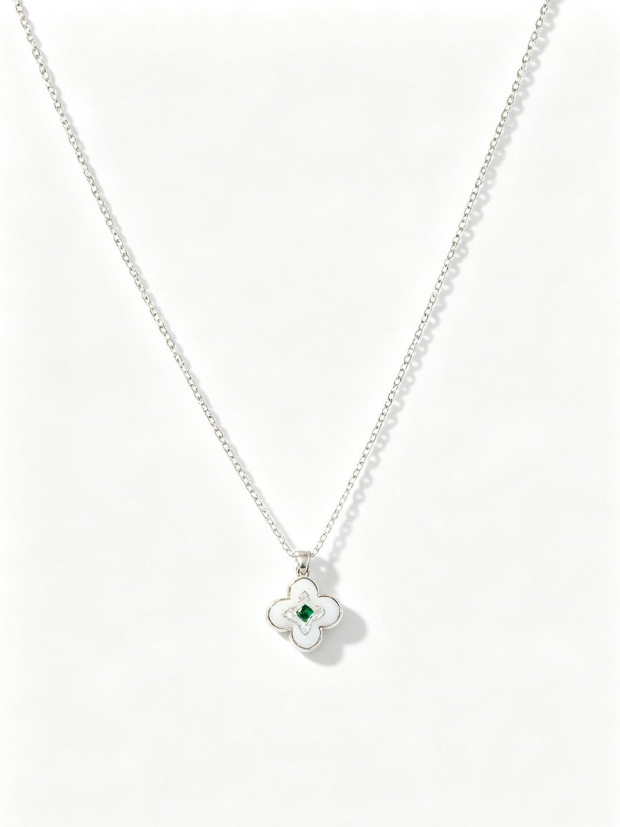 Silver Clover Pendant Necklace