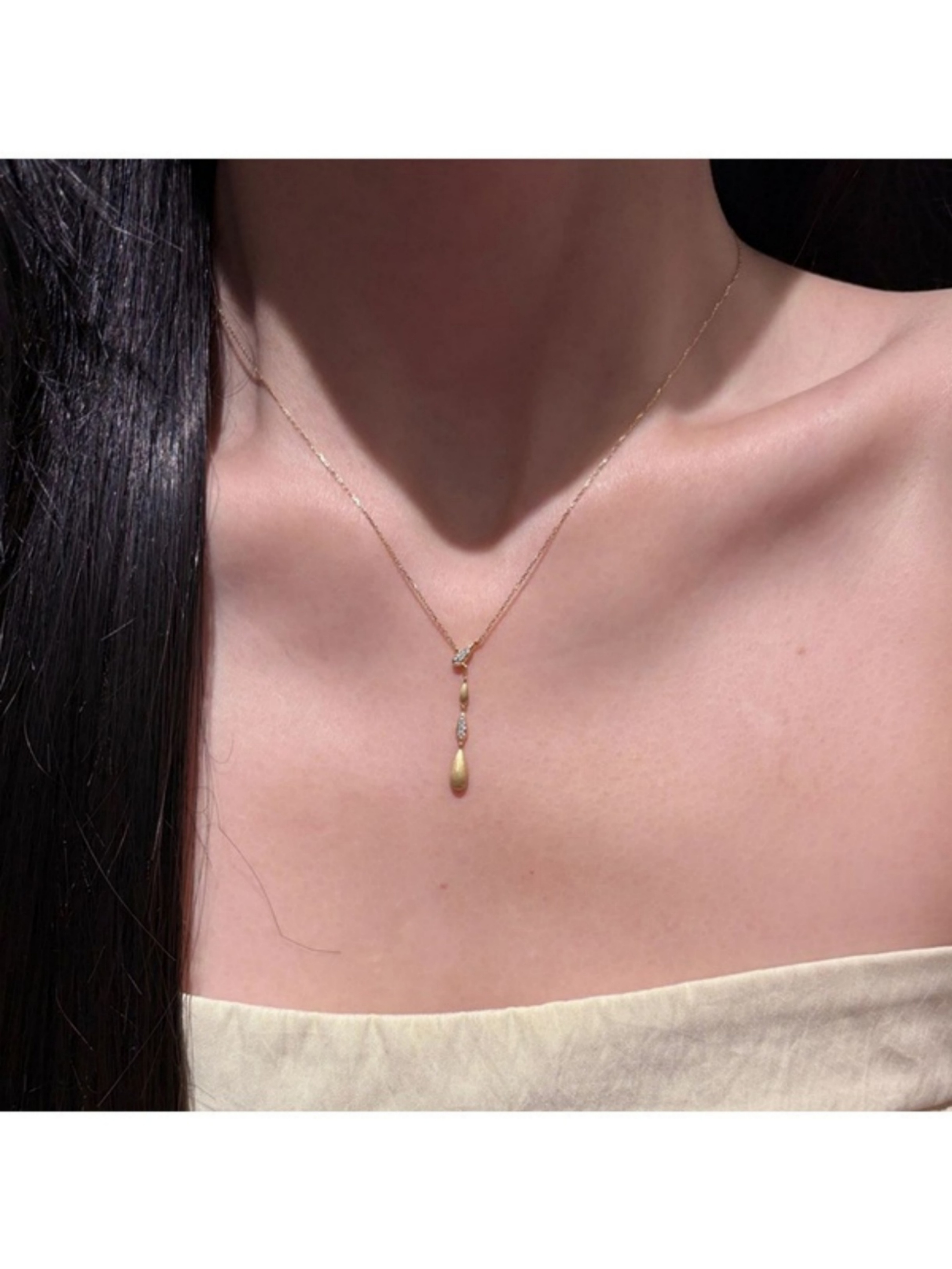 Gold Teardrop Lariat Necklace
