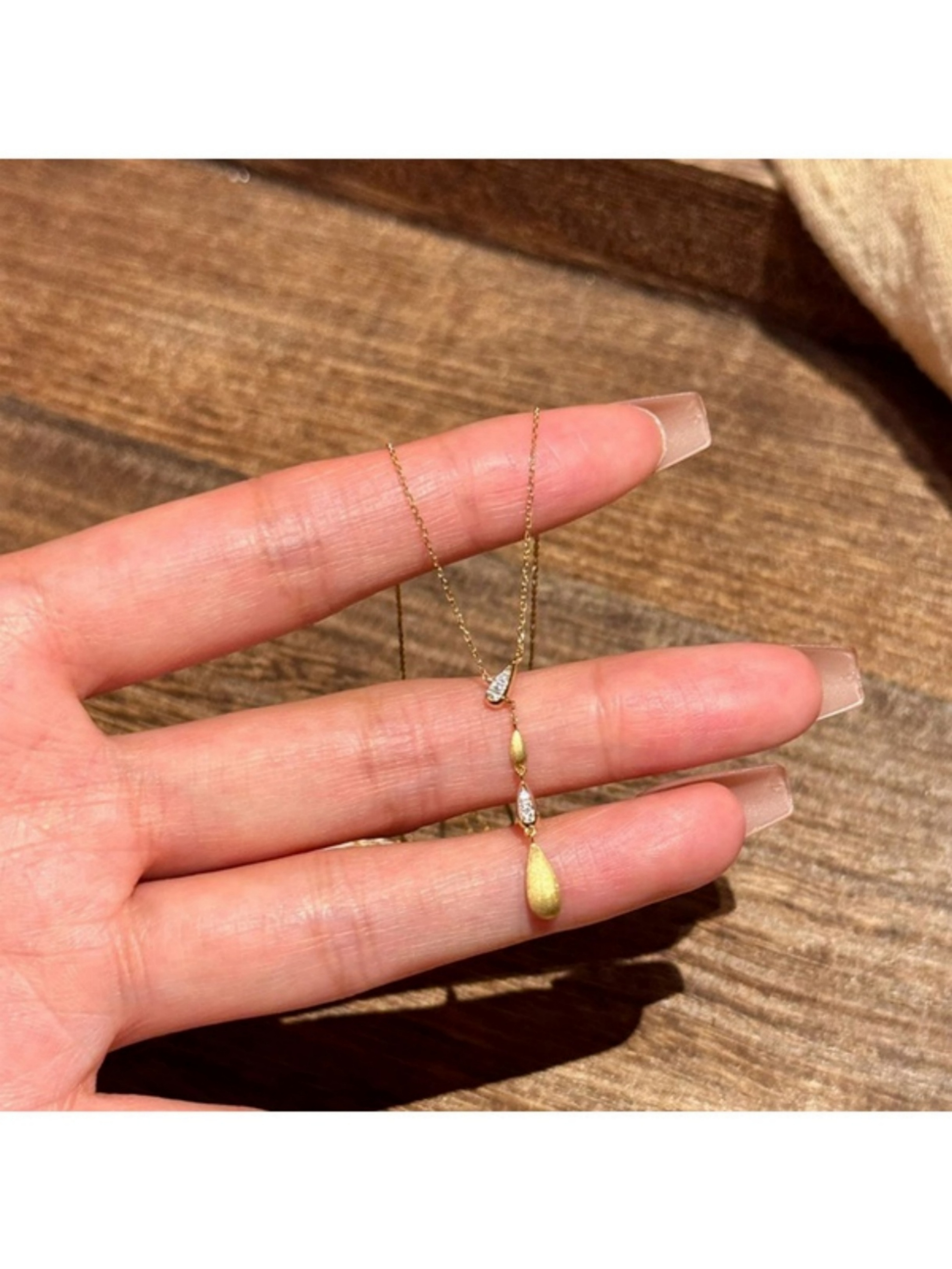 Gold Teardrop Lariat Necklace
