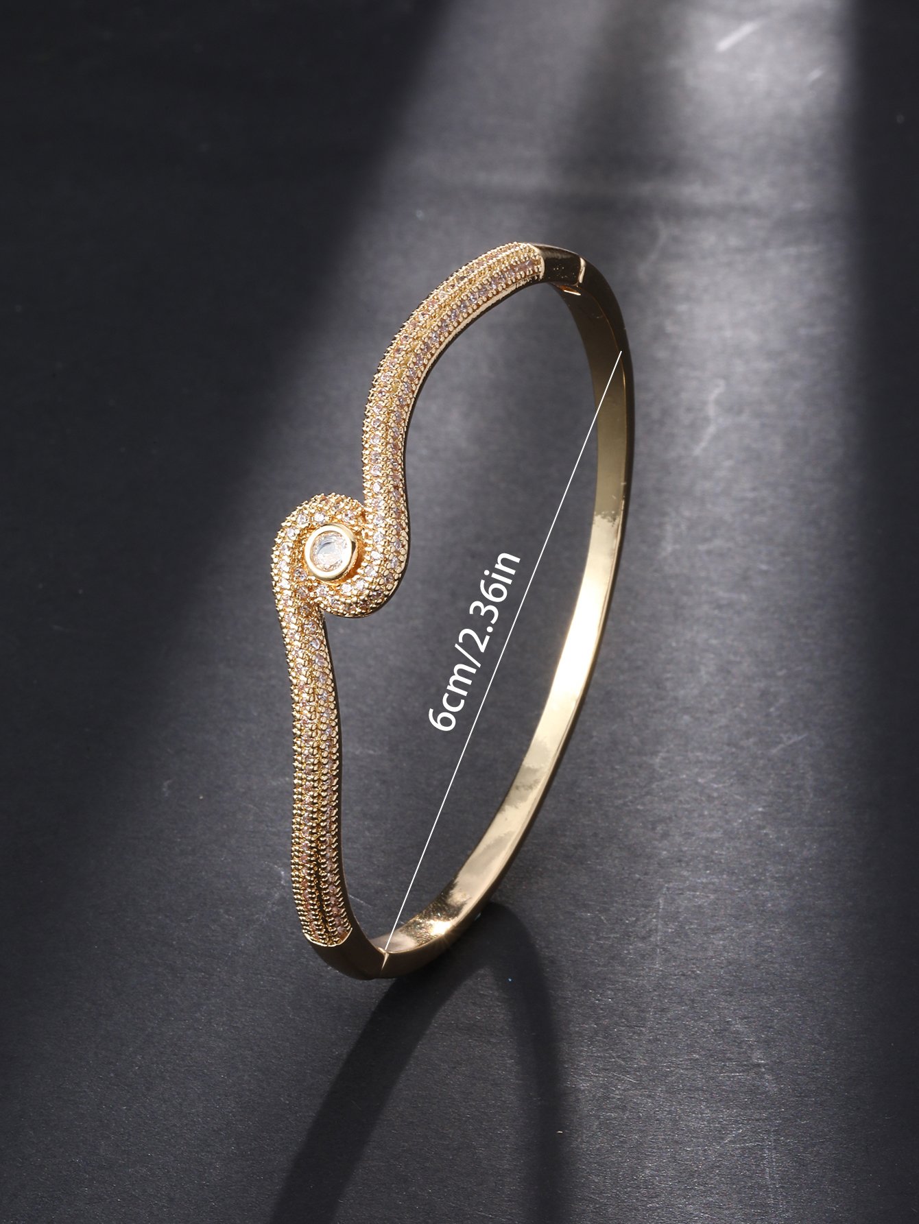Infinity-Shaped Cubic Zirconia Bracelet