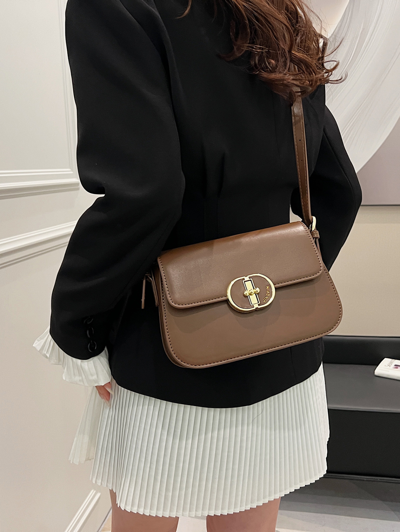 Brown Shoulder Bag with Gold Clasp