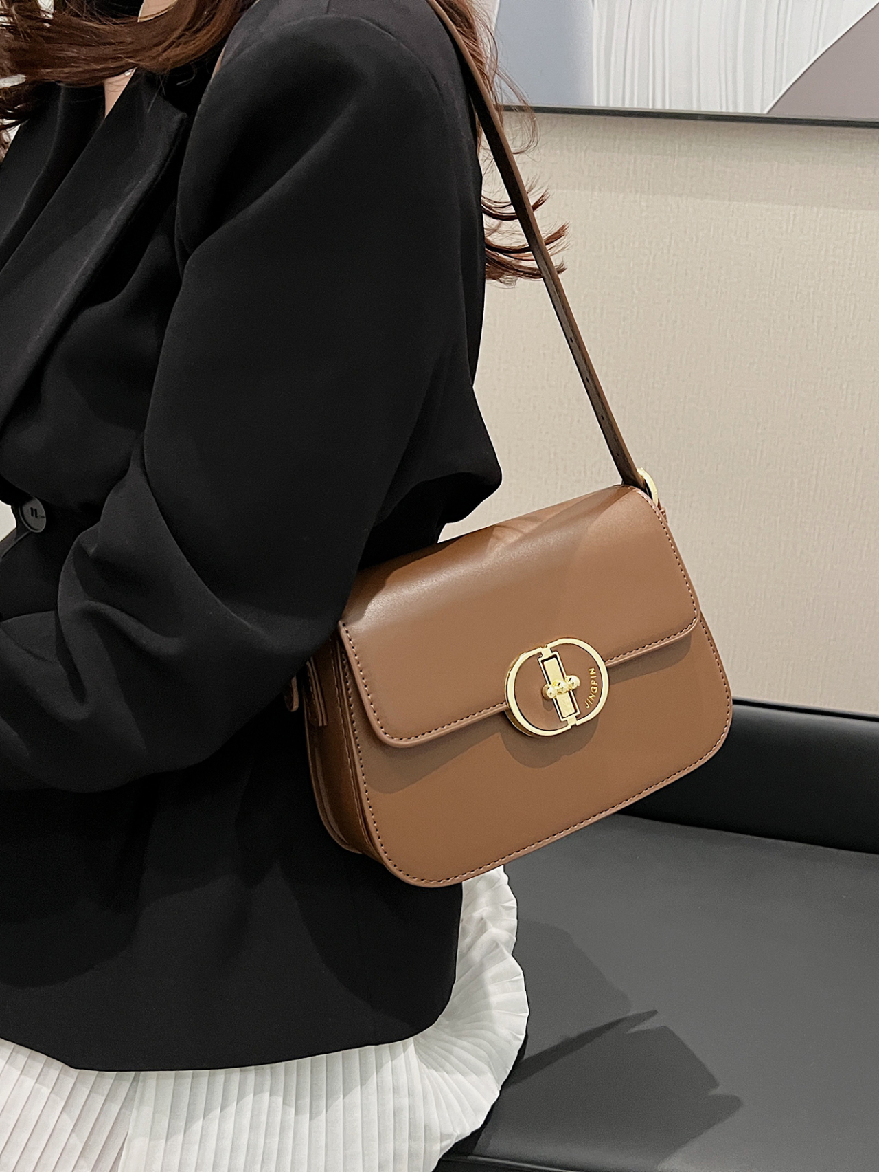 Brown Shoulder Bag with Gold Clasp