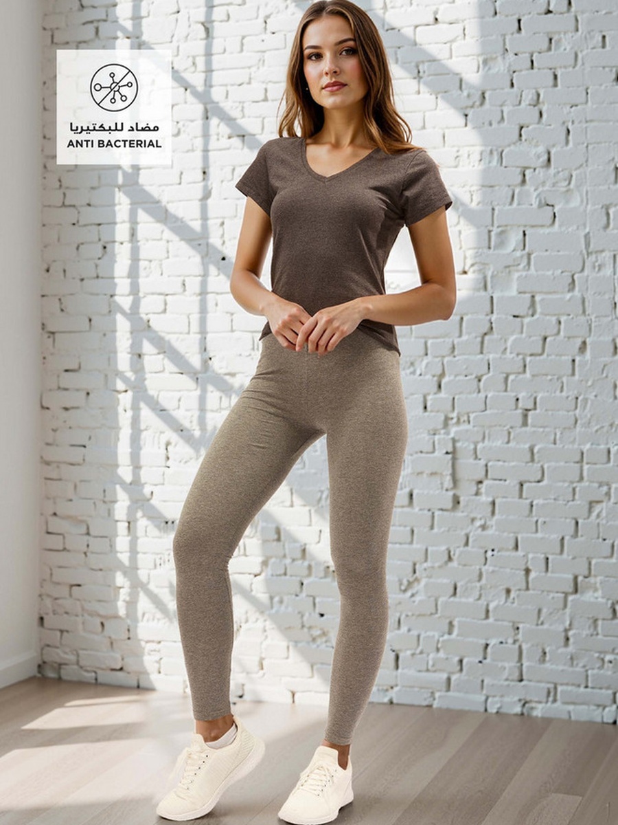 تيشيرت سادة بأكمام قصيرة