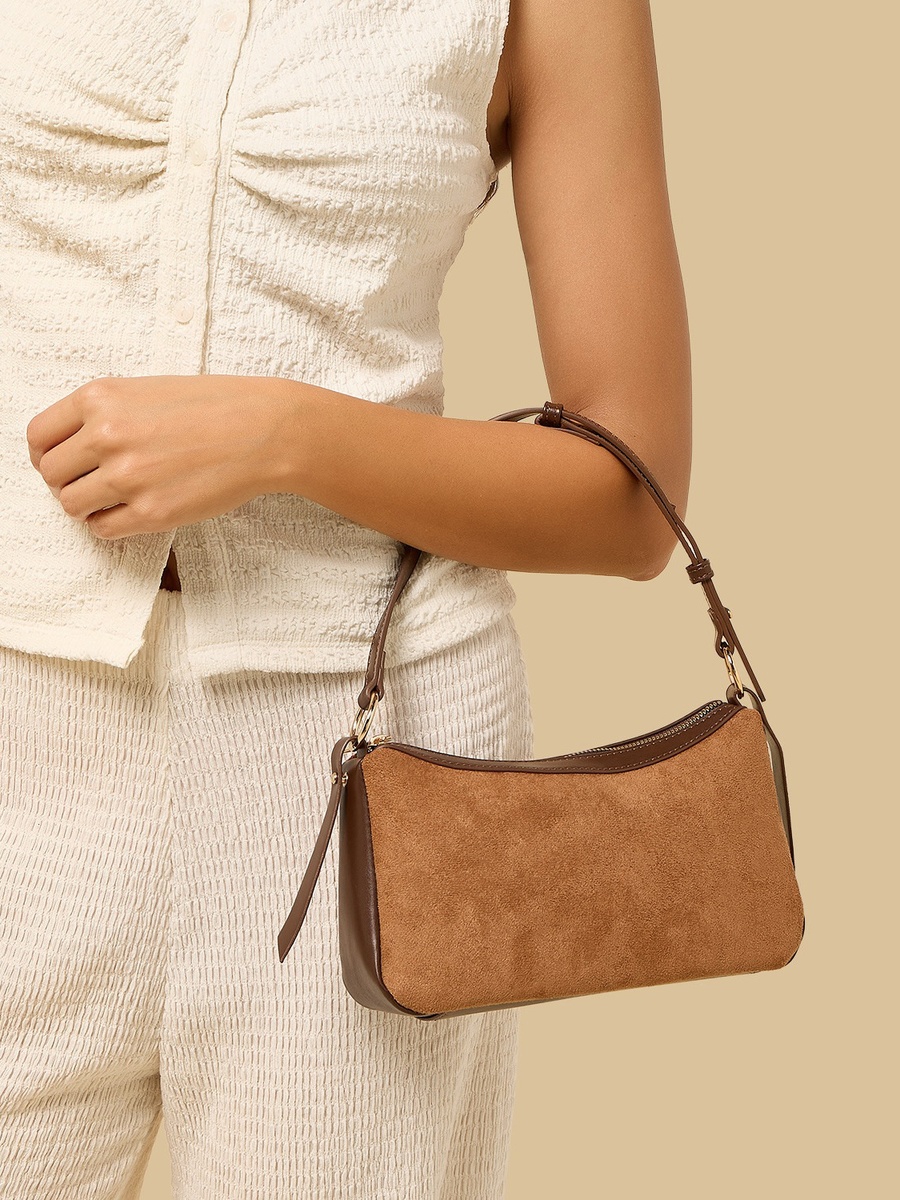Textured Shoulder Bag with Zip Closure