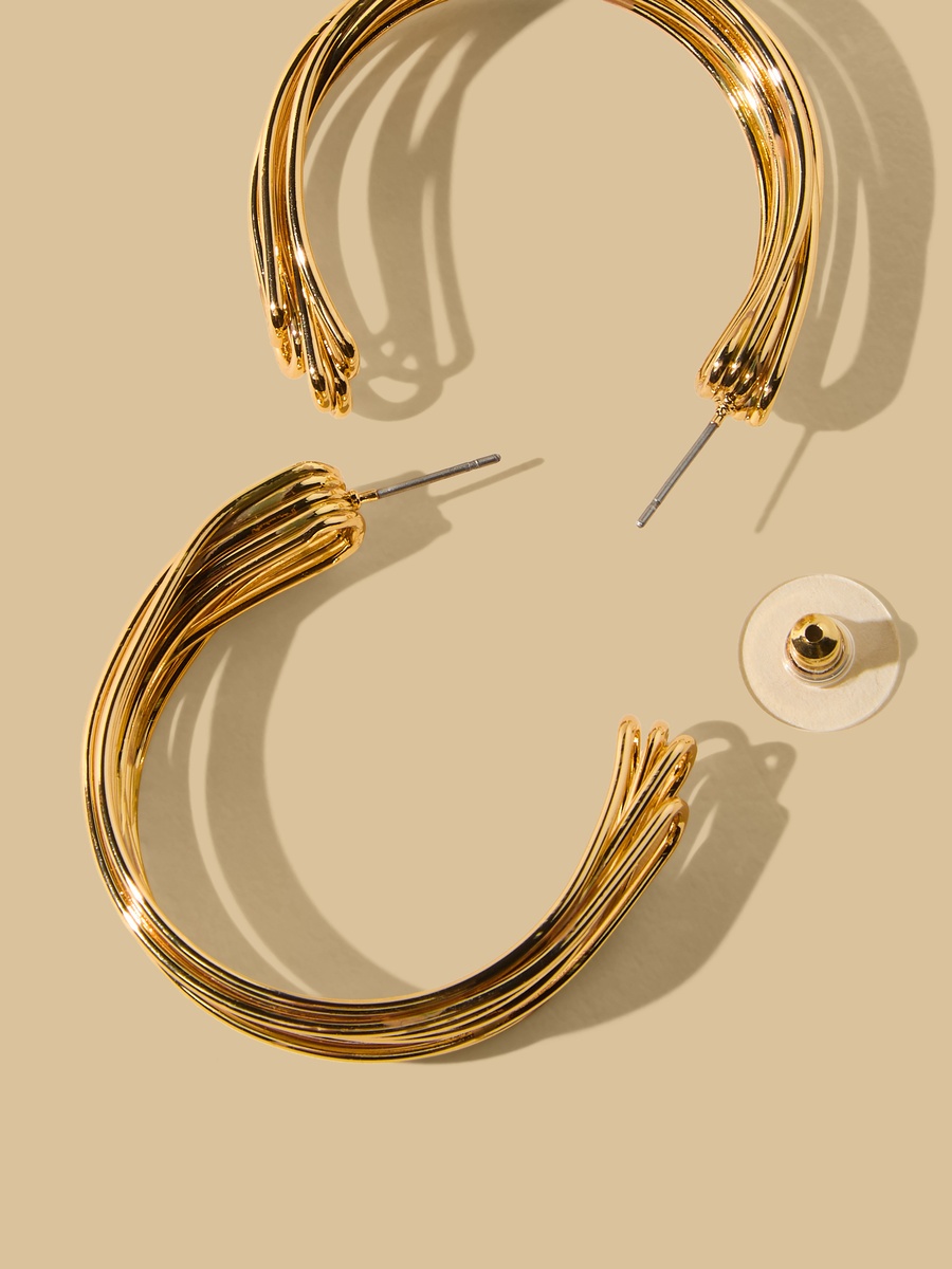 Textured Hoop Earrings with Pushback Closure