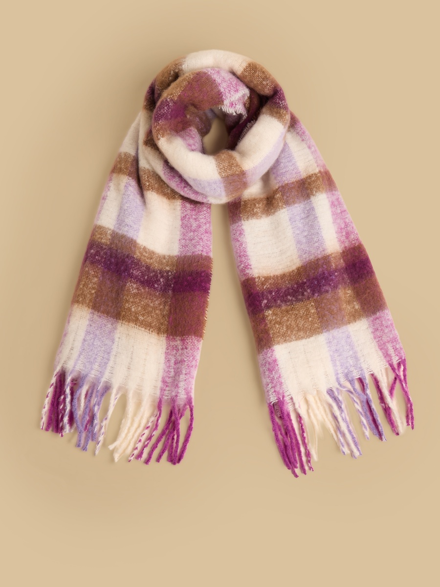 Checked Scarf with Fringe Detail