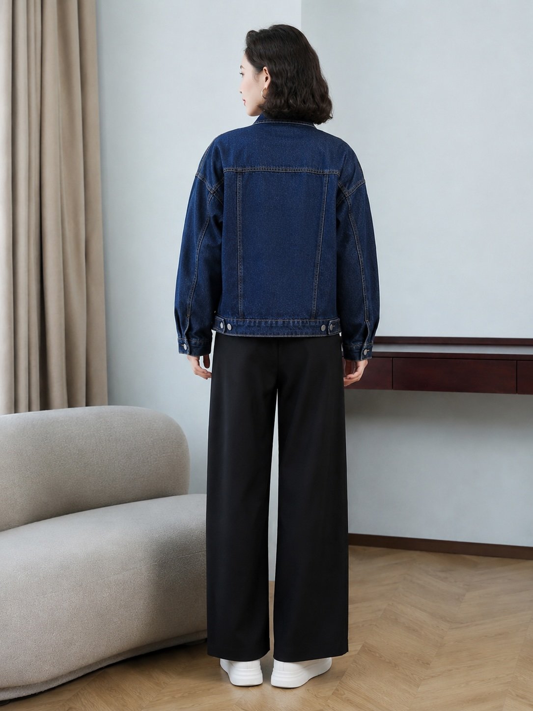 Blue Spread Collar Long Sleeves Solid Denim Jacket