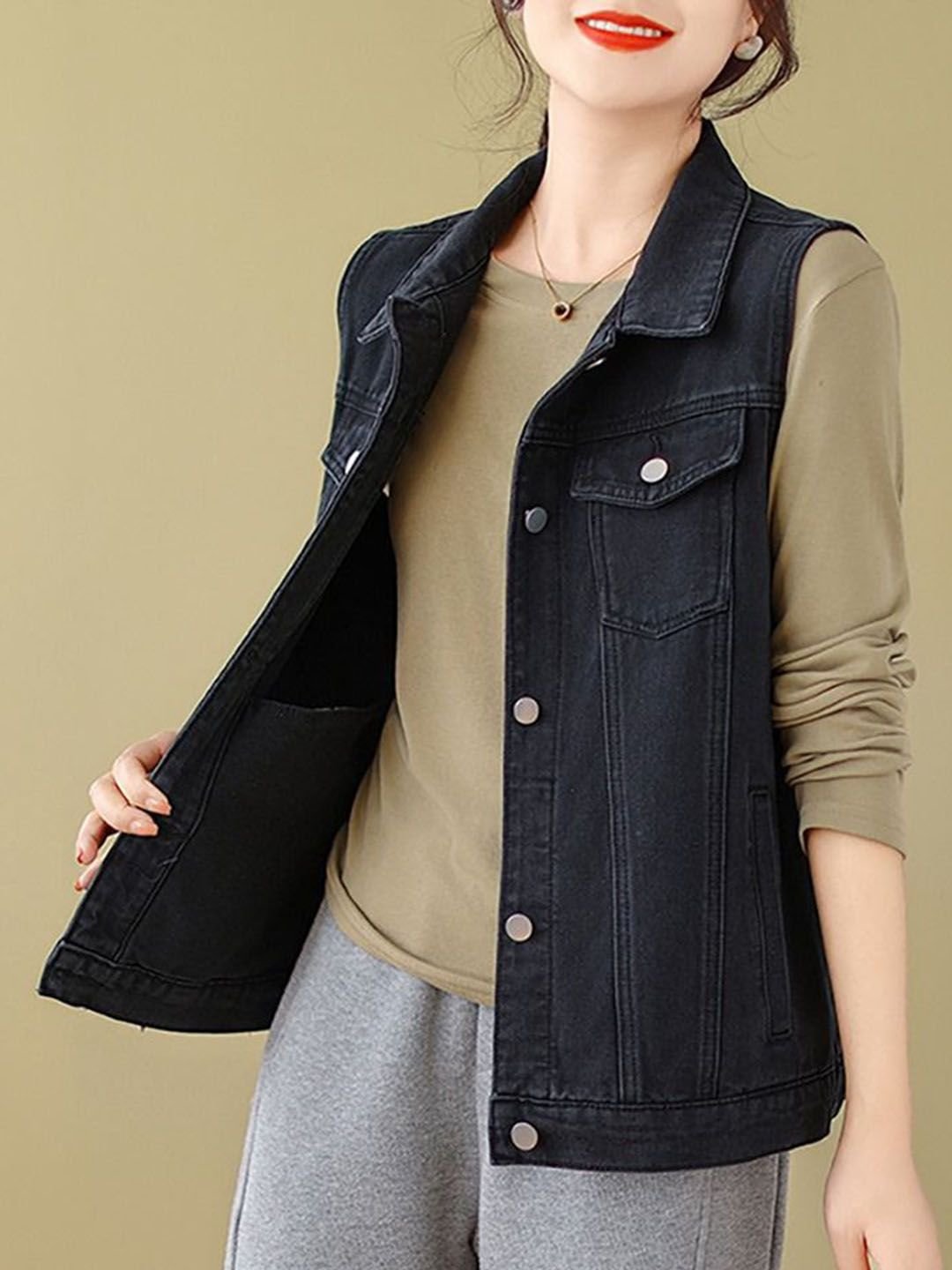 Black Spread Collar Sleeveless Solid Denim Jacket