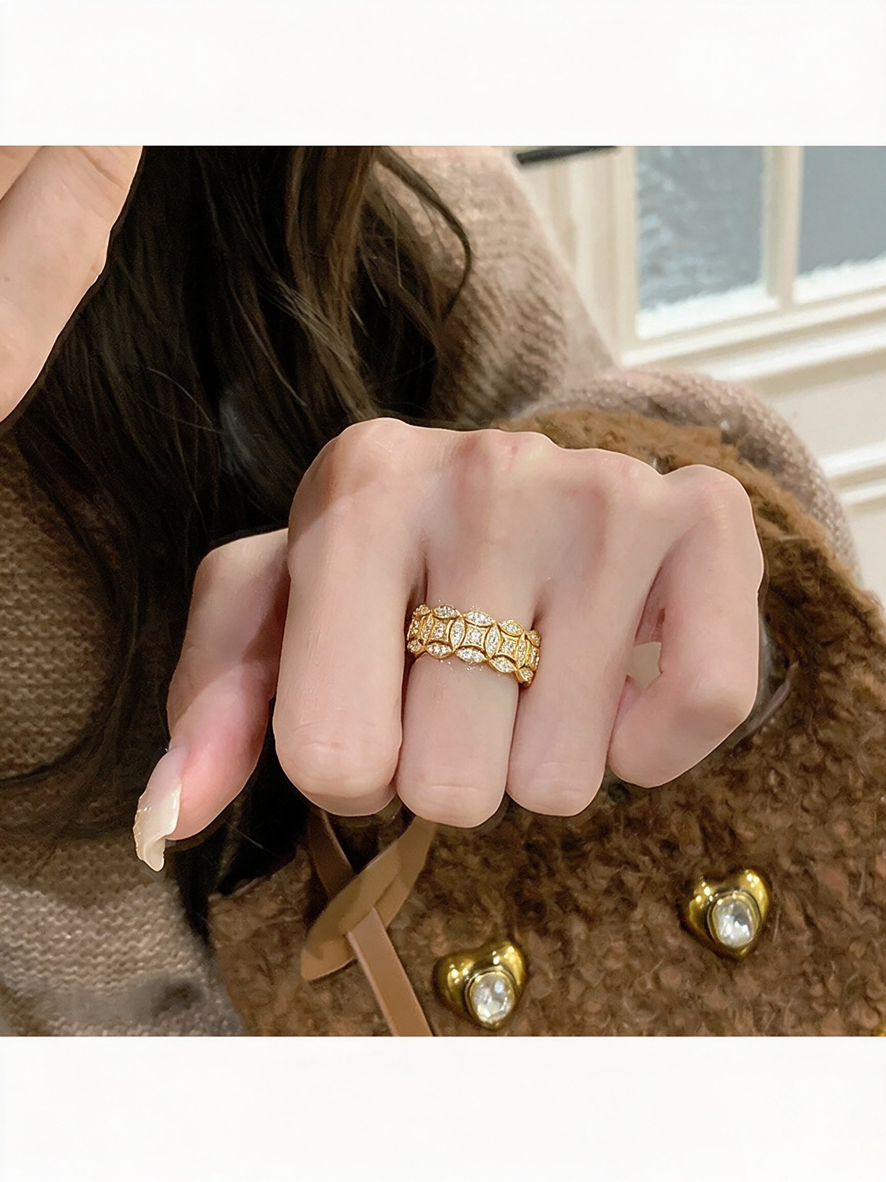 Gold Diamond Pattern Band Ring