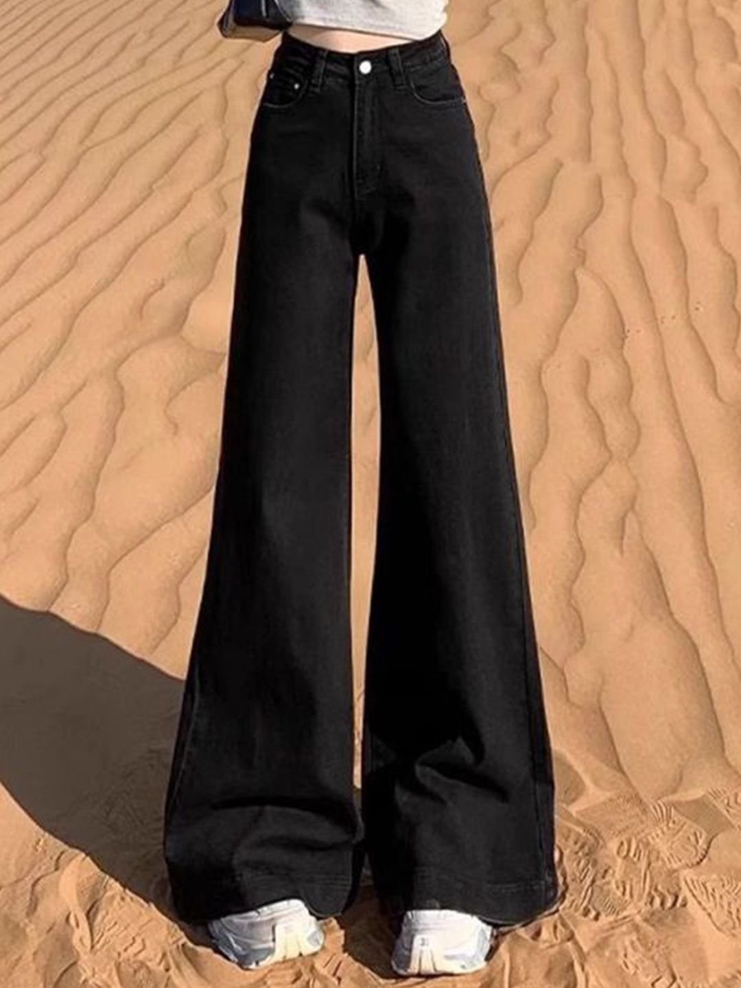 Black Wide-Leg Denim Jeans