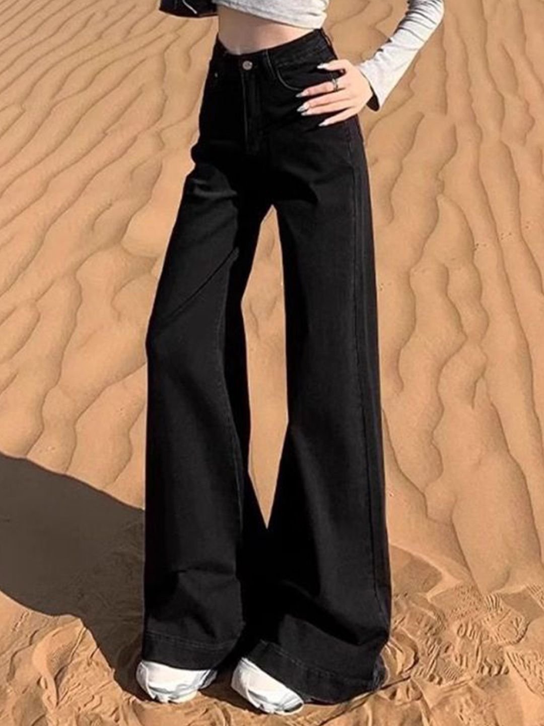 Black Wide-Leg Denim Jeans