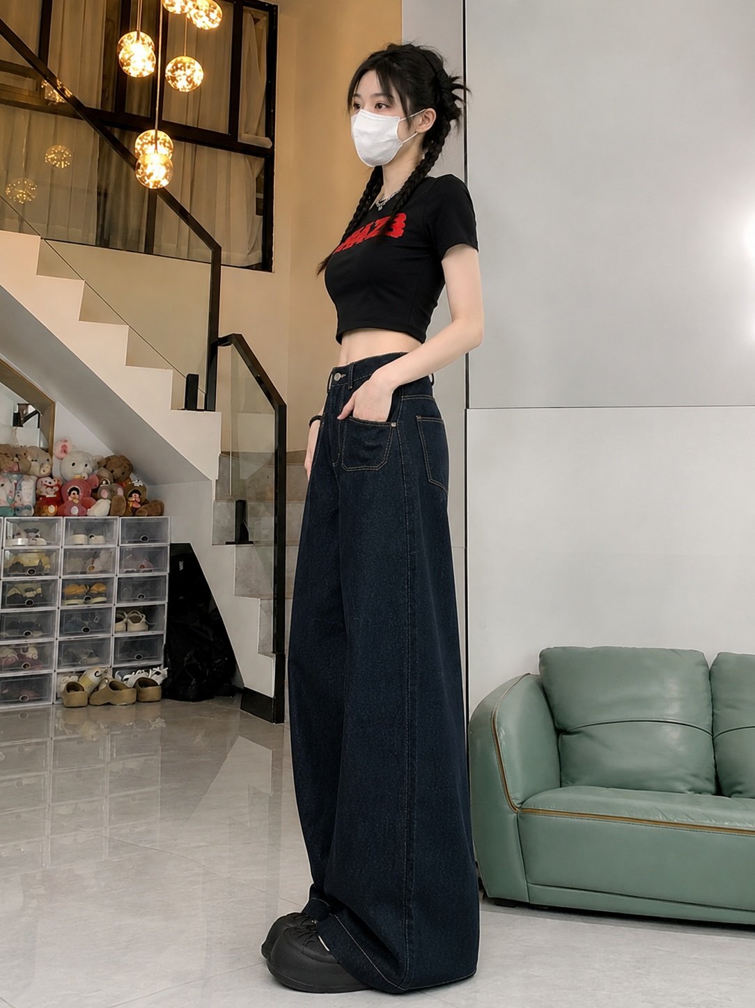 Black Mid-Rise Wide-Leg Denim Jeans