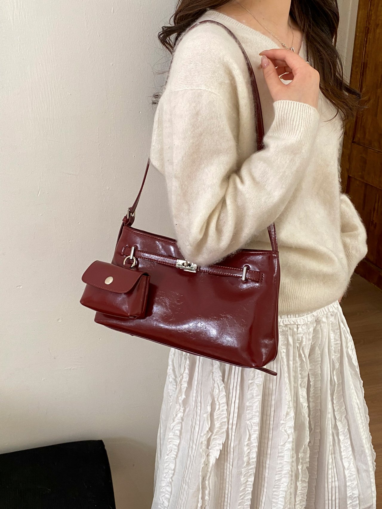 Red Patent Faux Leather Shoulder Tote Bag