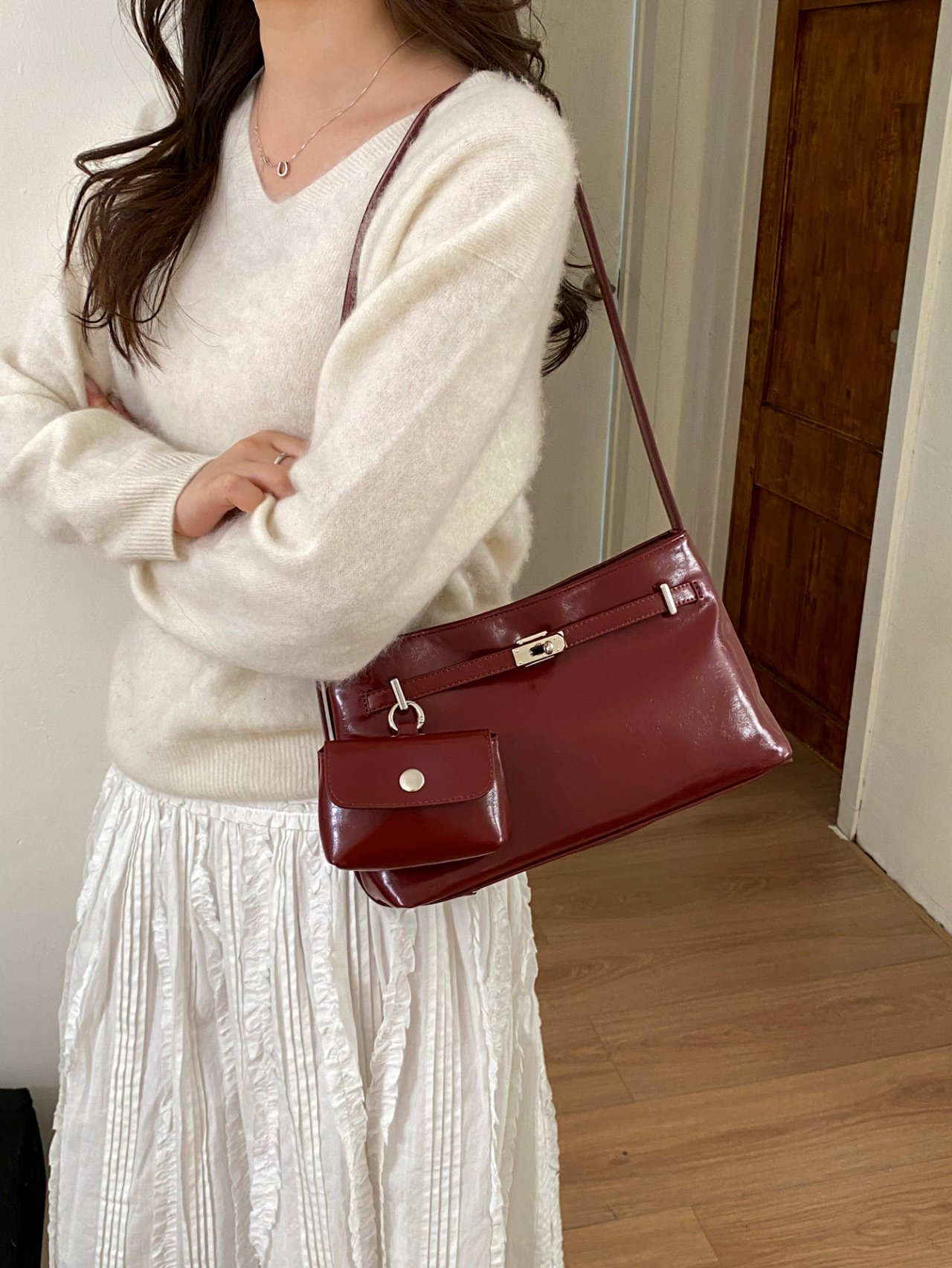 Red Patent Faux Leather Shoulder Tote Bag