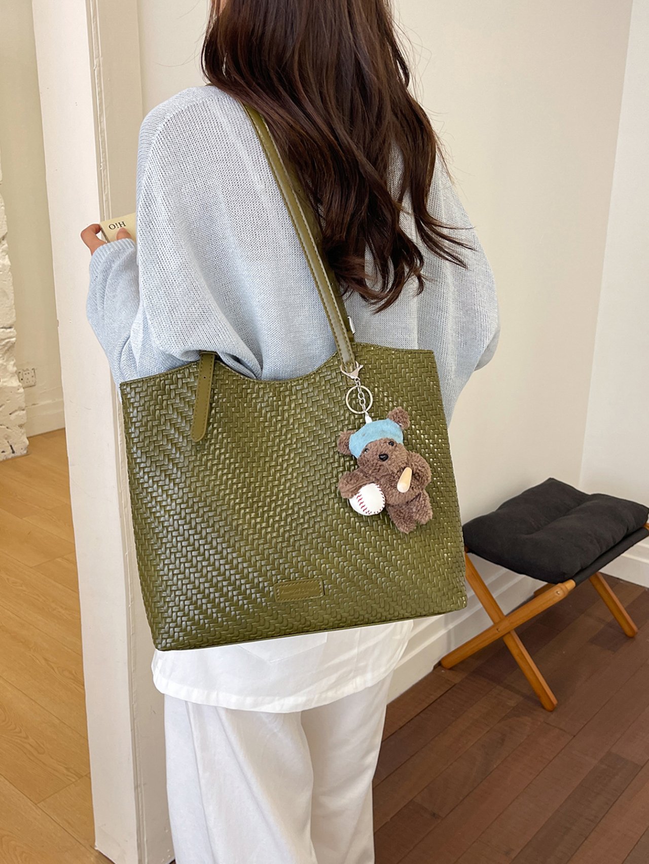 Green Woven Shoulder Bag 