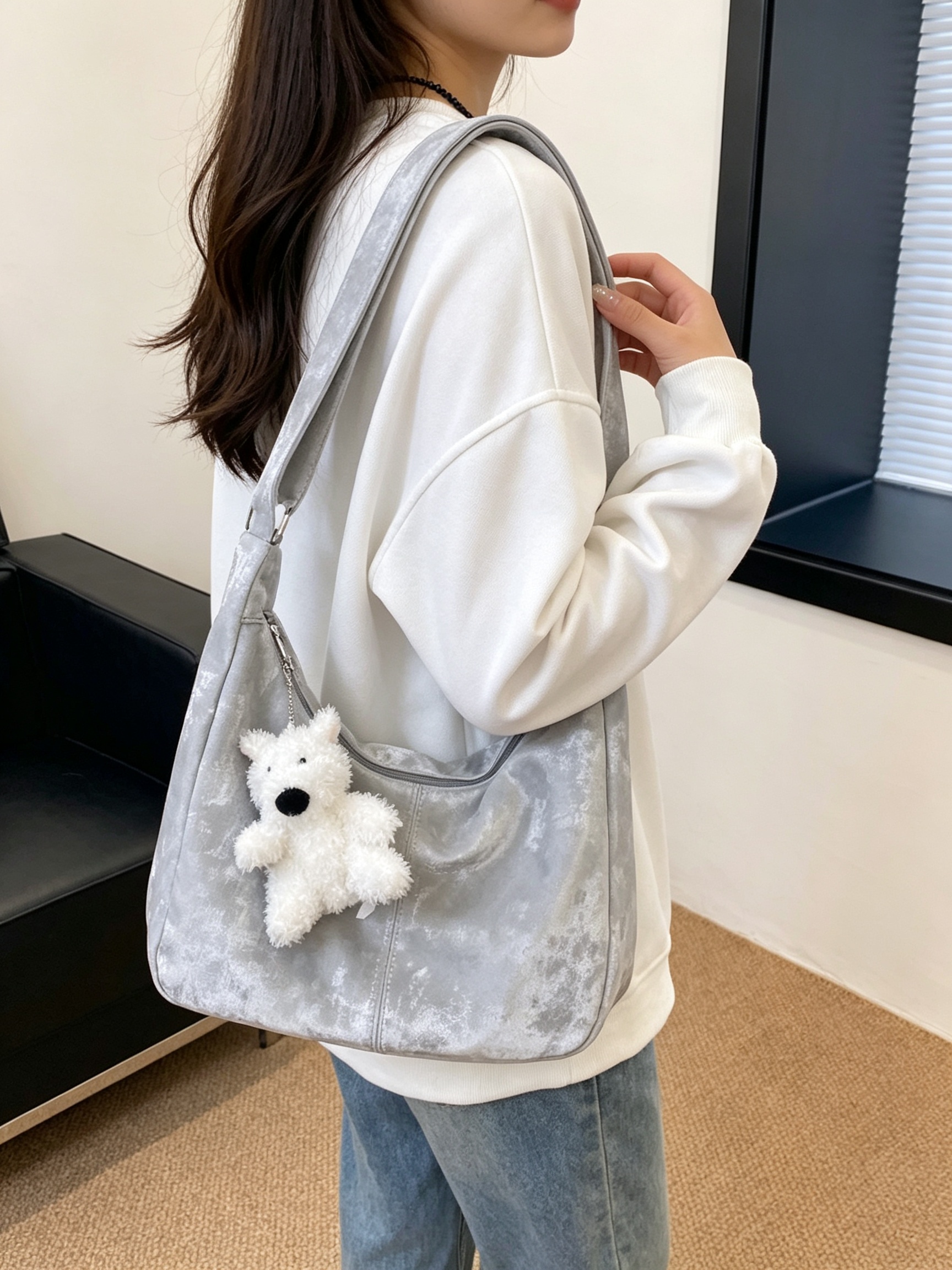 Silver Plain Shoulder Bag