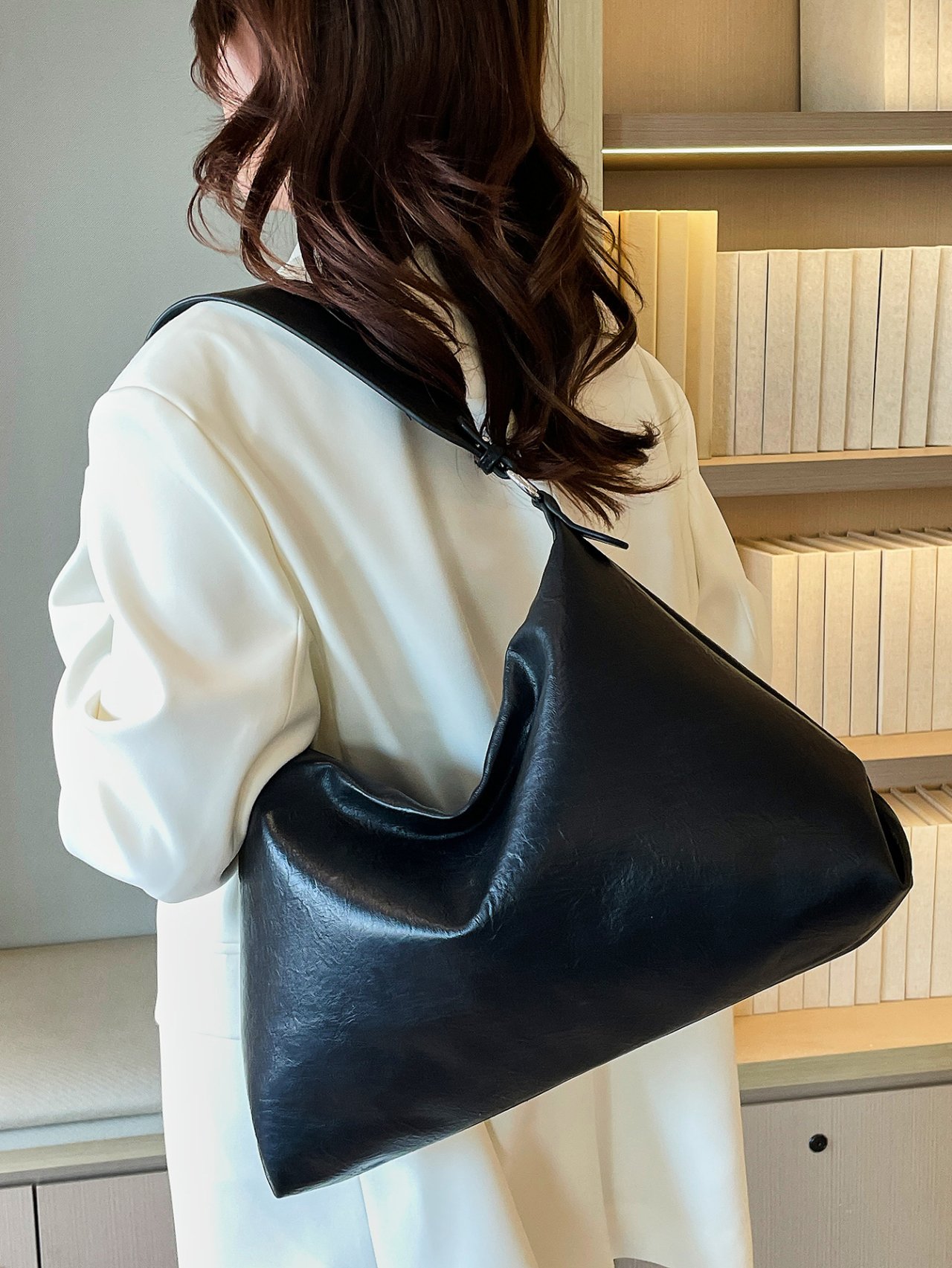Black Solid Shoulder Bag