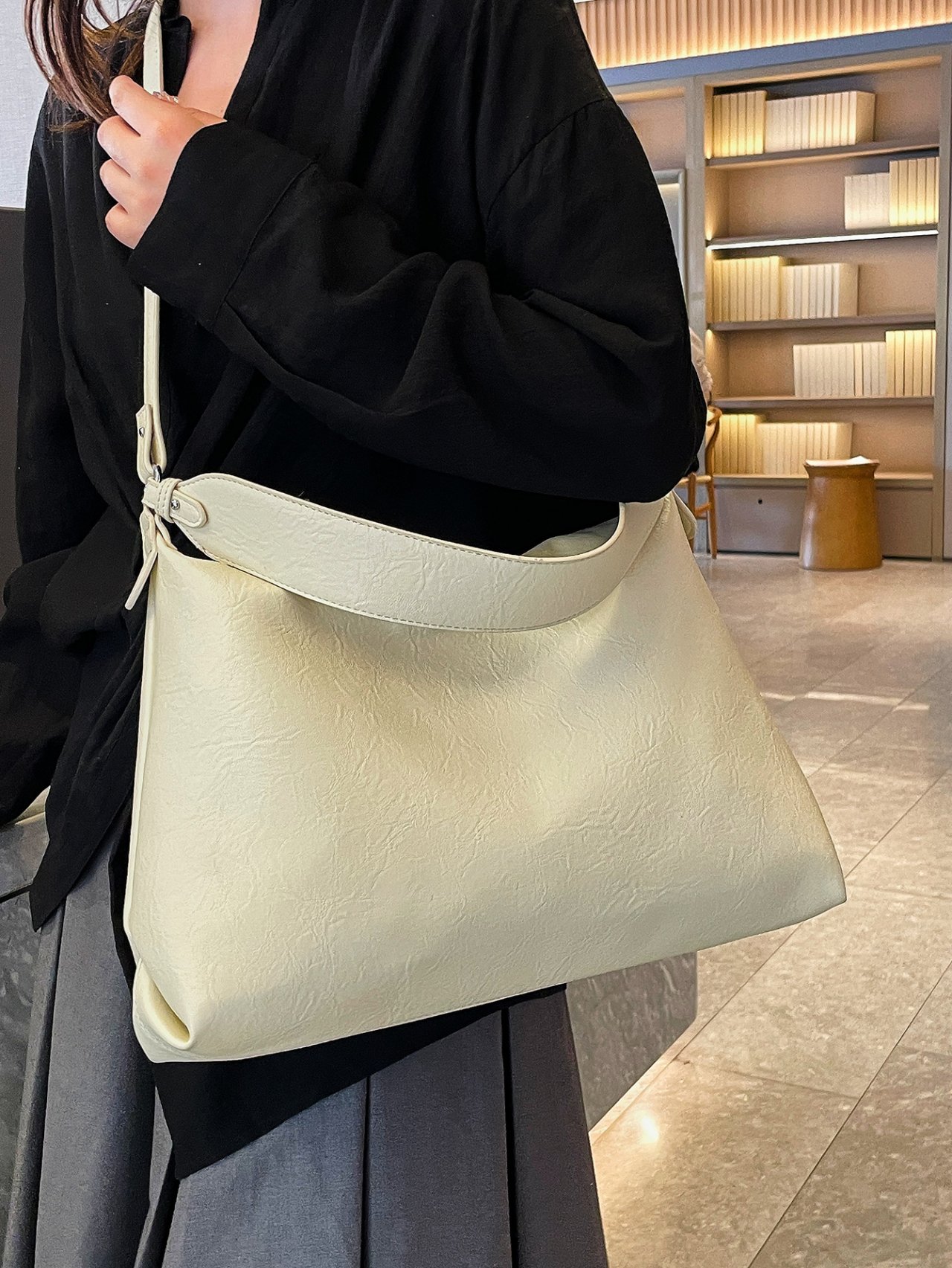 Off-White Solid Shoulder Bag