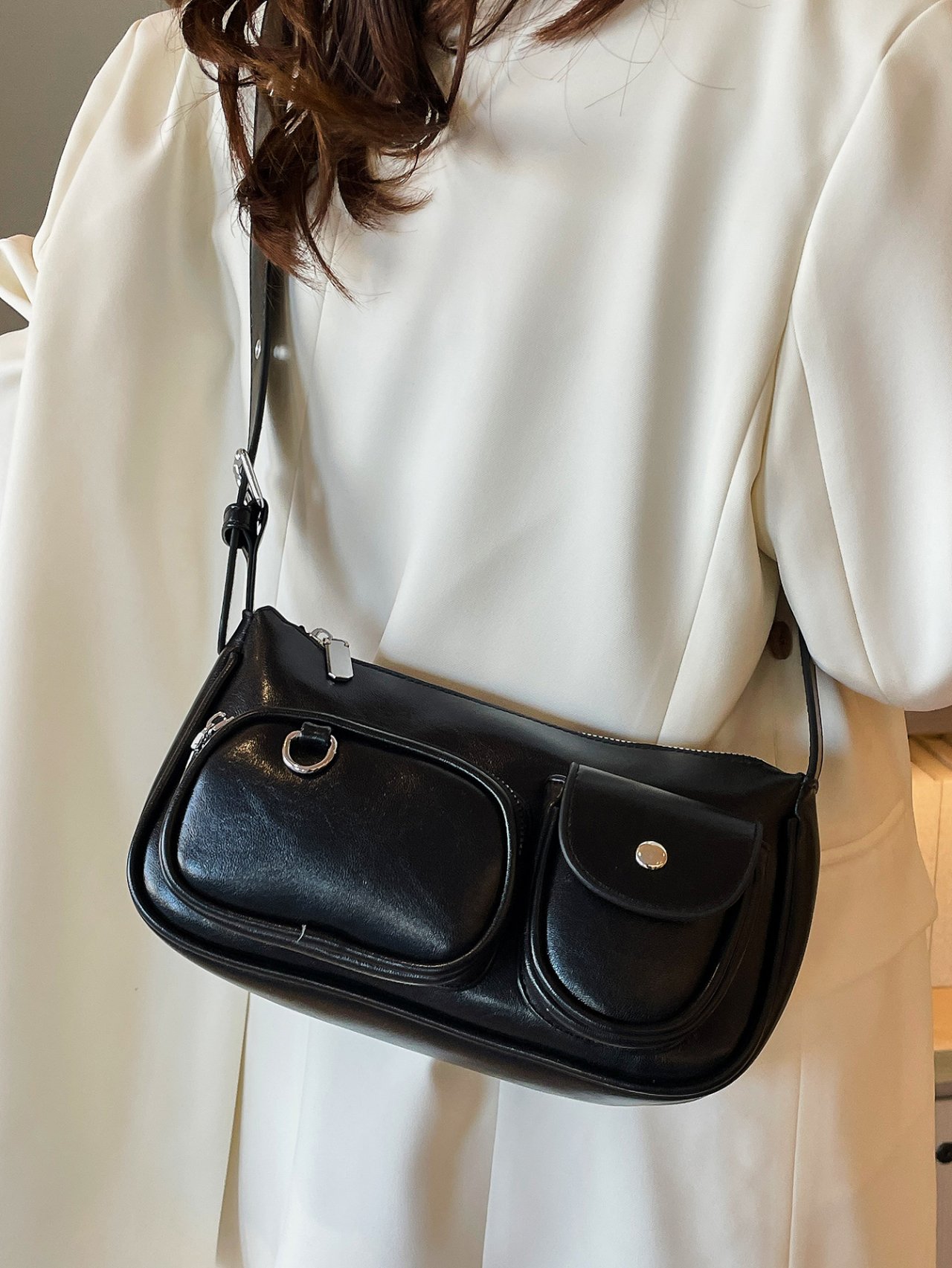 Black Crossbody Bag with Pockets