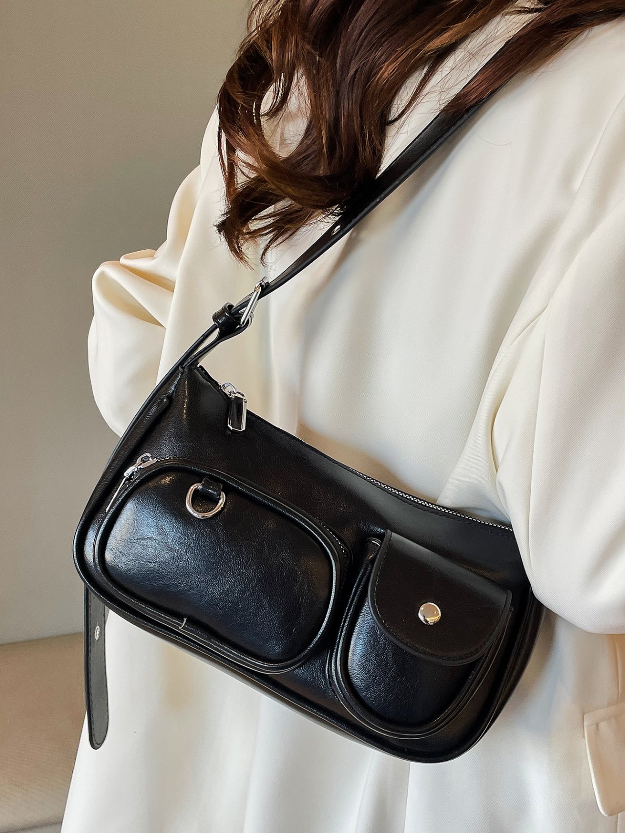 Black Crossbody Bag with Pockets