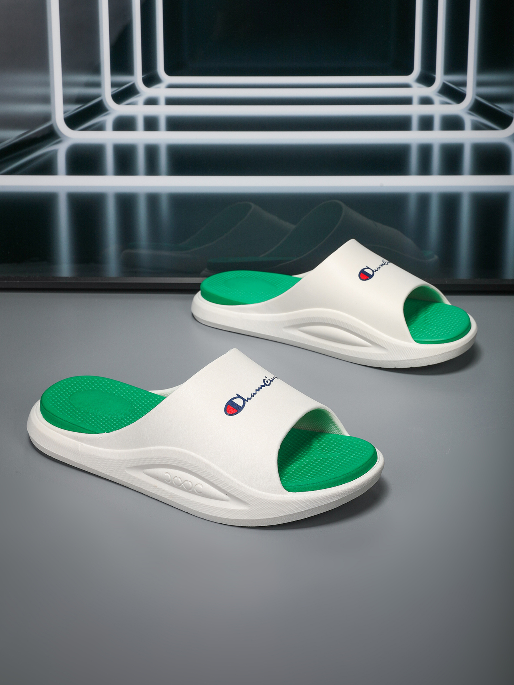 Mens Comfort Fit Green and White Slides