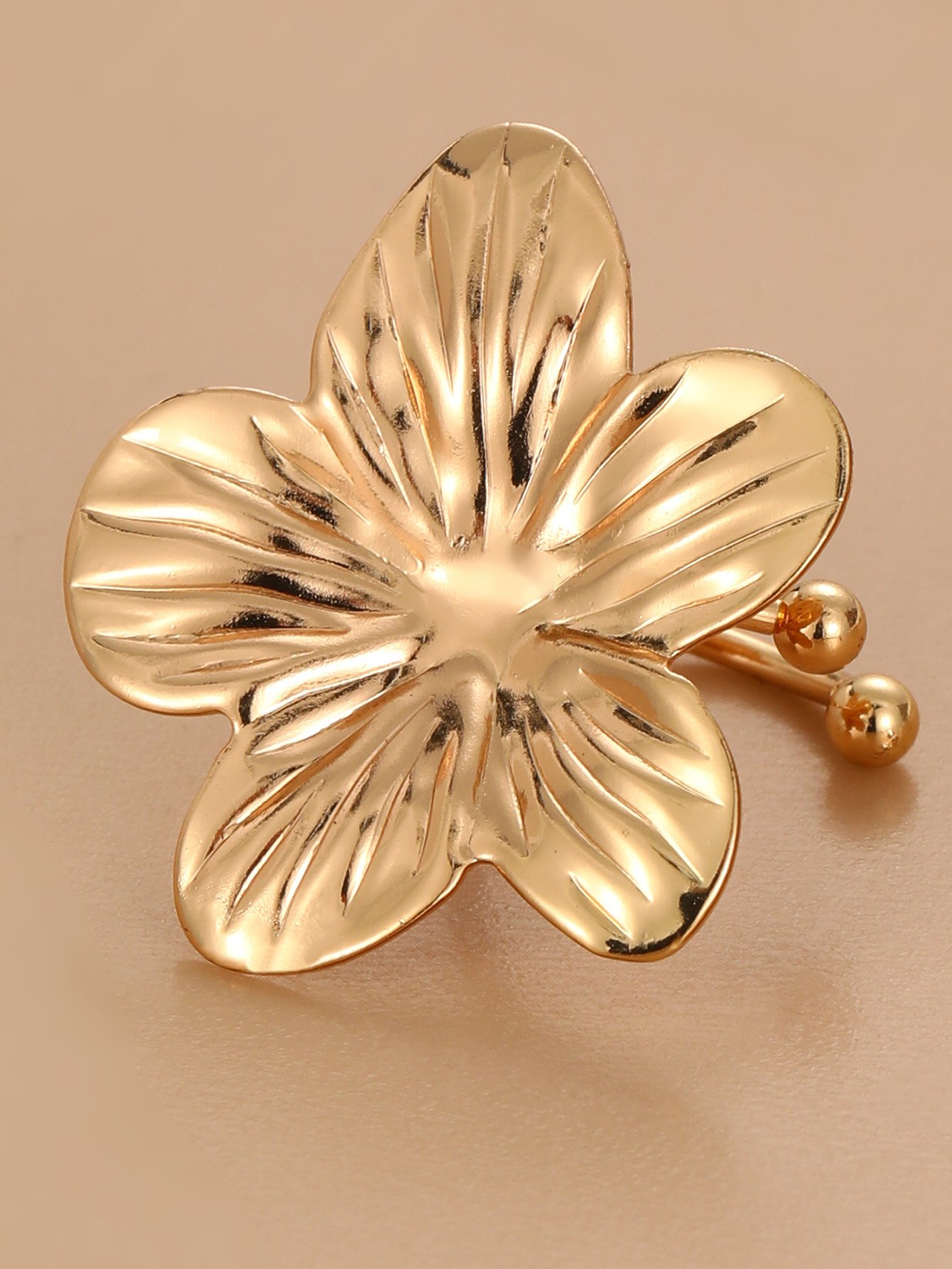 Gold Flower Ear Cuff