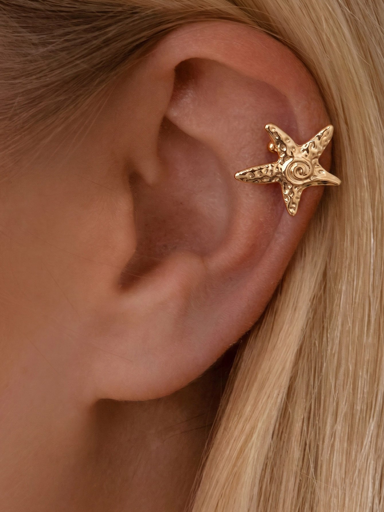 Gold Starfish Ear Cuff 