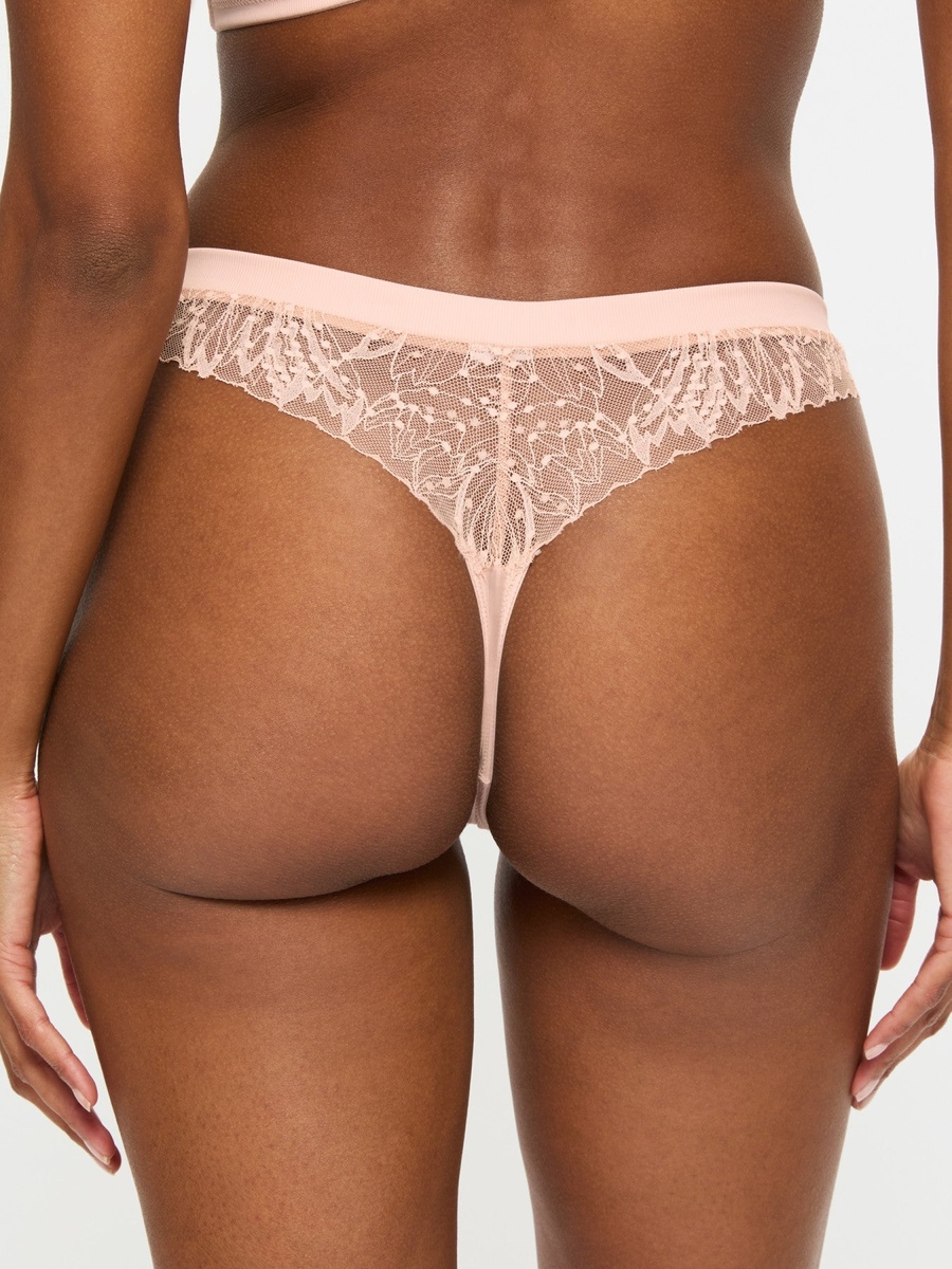 Louisa Thong