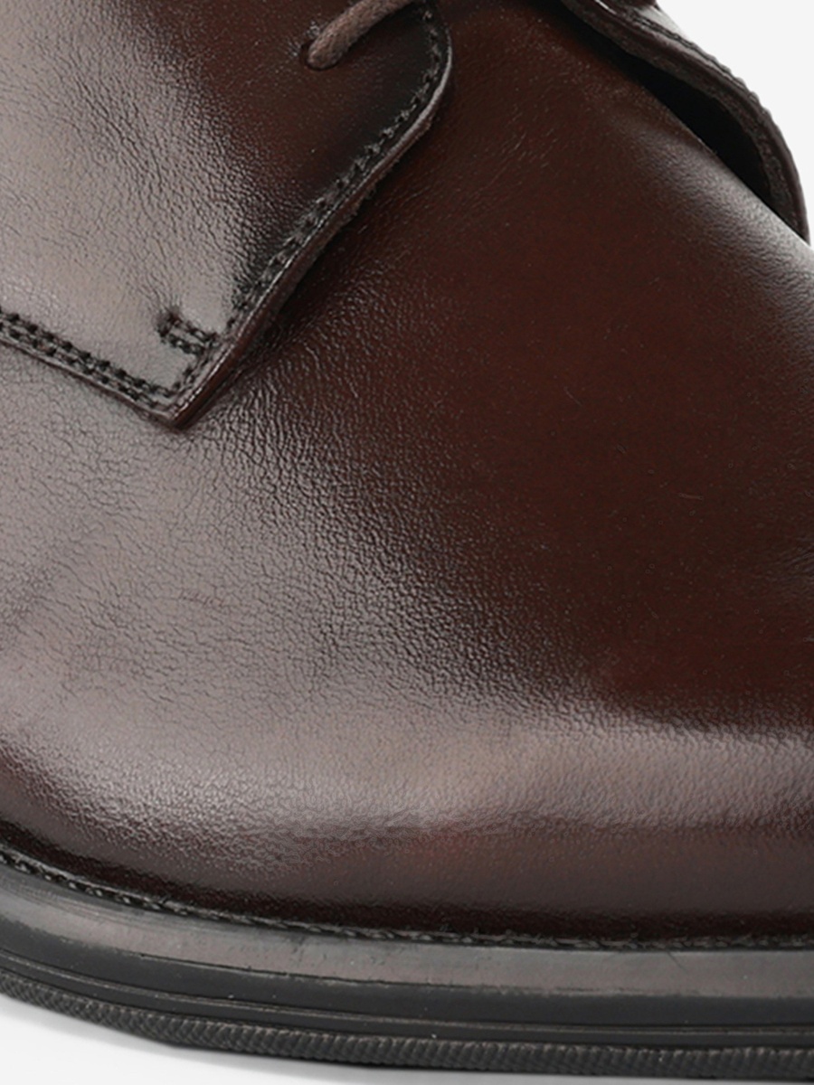 Men Leather Lace-Up Derby Shoes