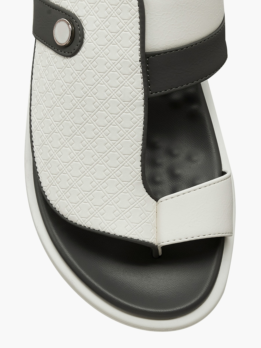 Men Toe Loop Detail Arabic Sandals