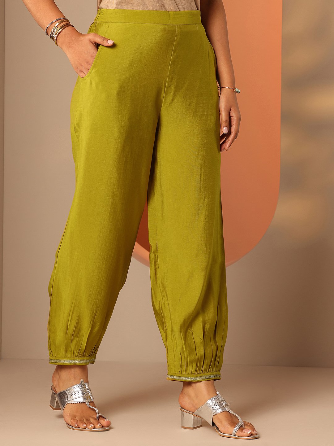 Libas Green Embroidered Blended Kurta Set with Straight Pants
