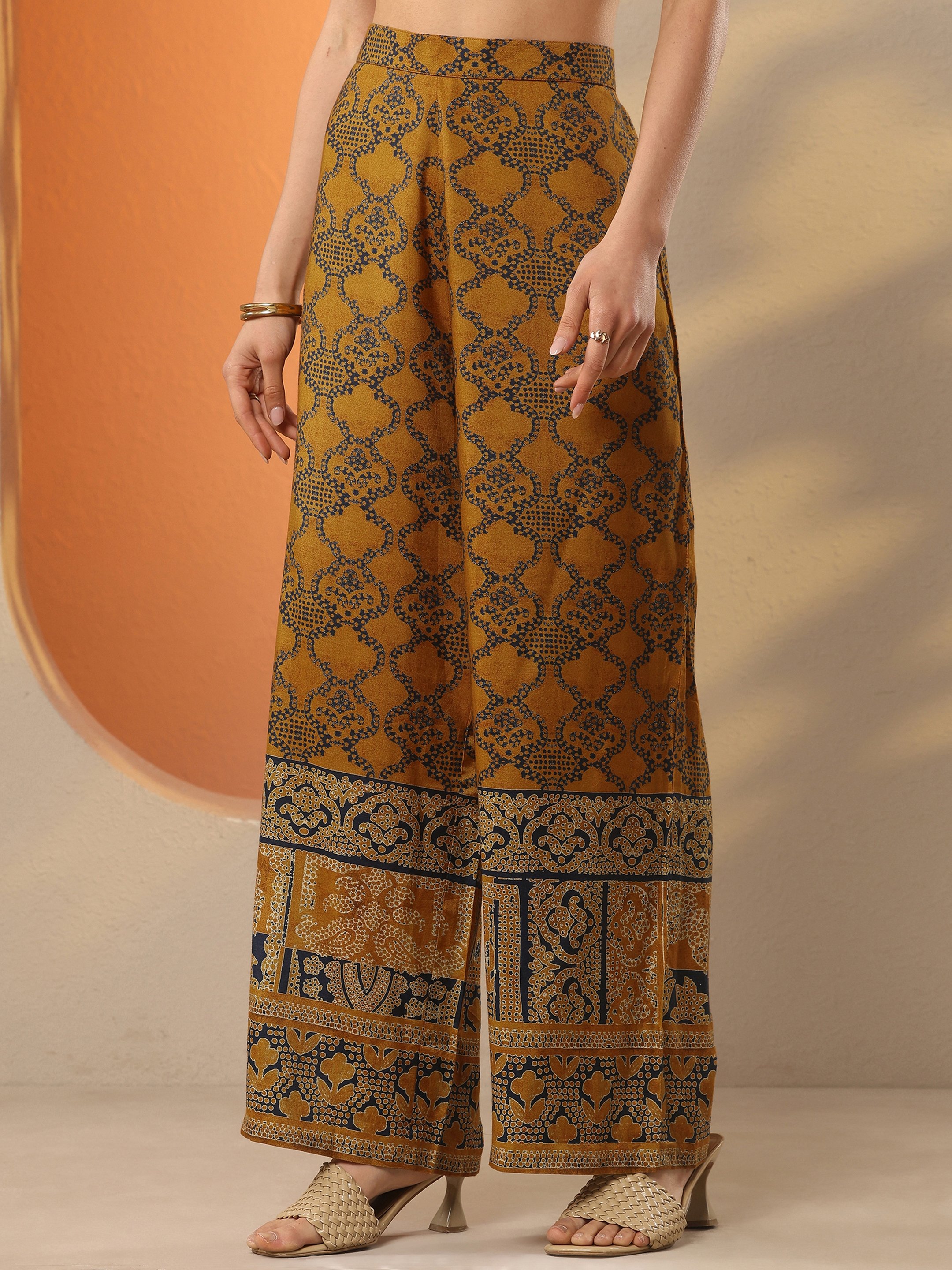 Mustard Printed V-Neck Kaftan Co-ord Set with Asymmetrical Fit