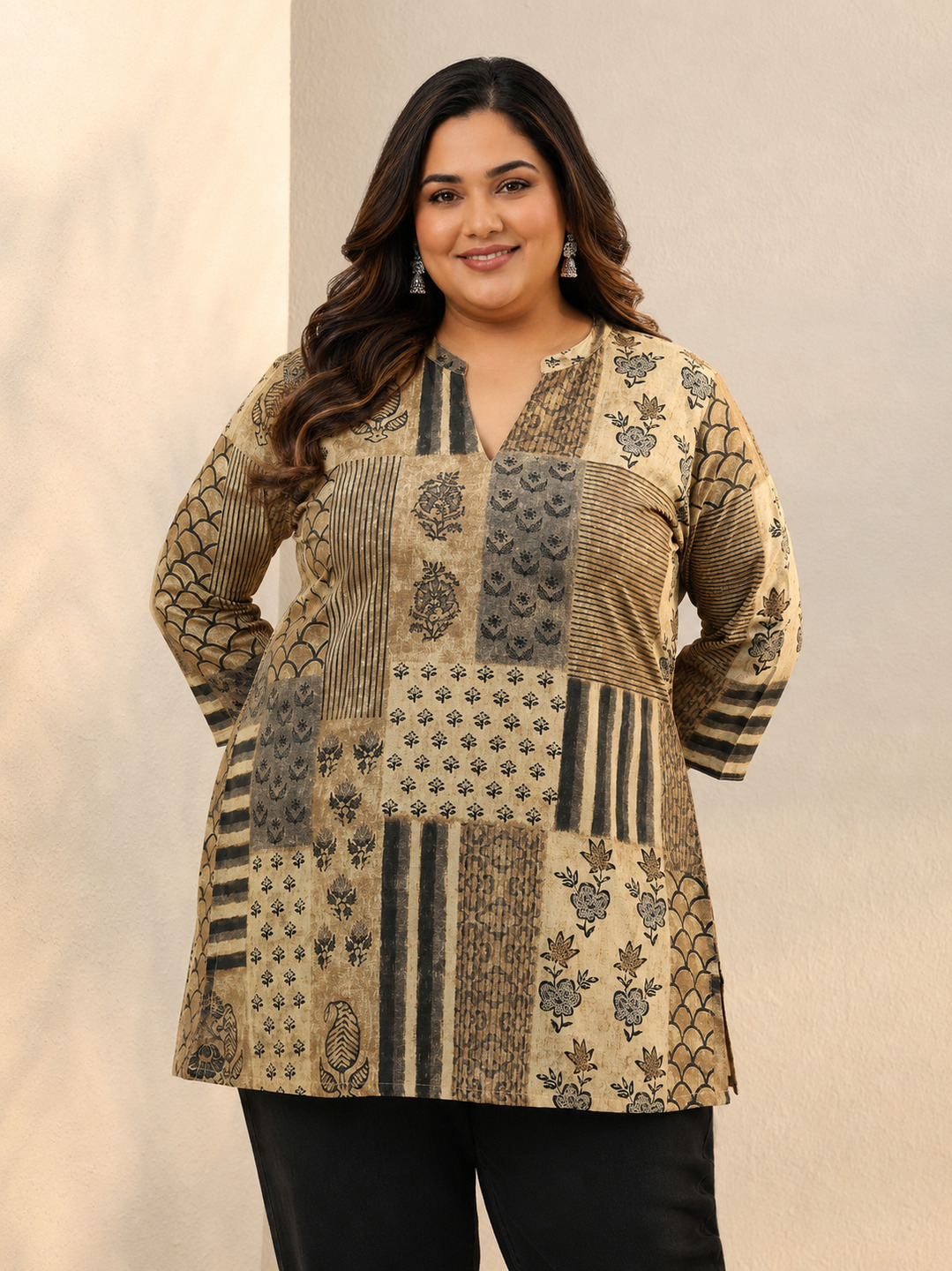 Beige Silk Blend Printed Straight Kurti