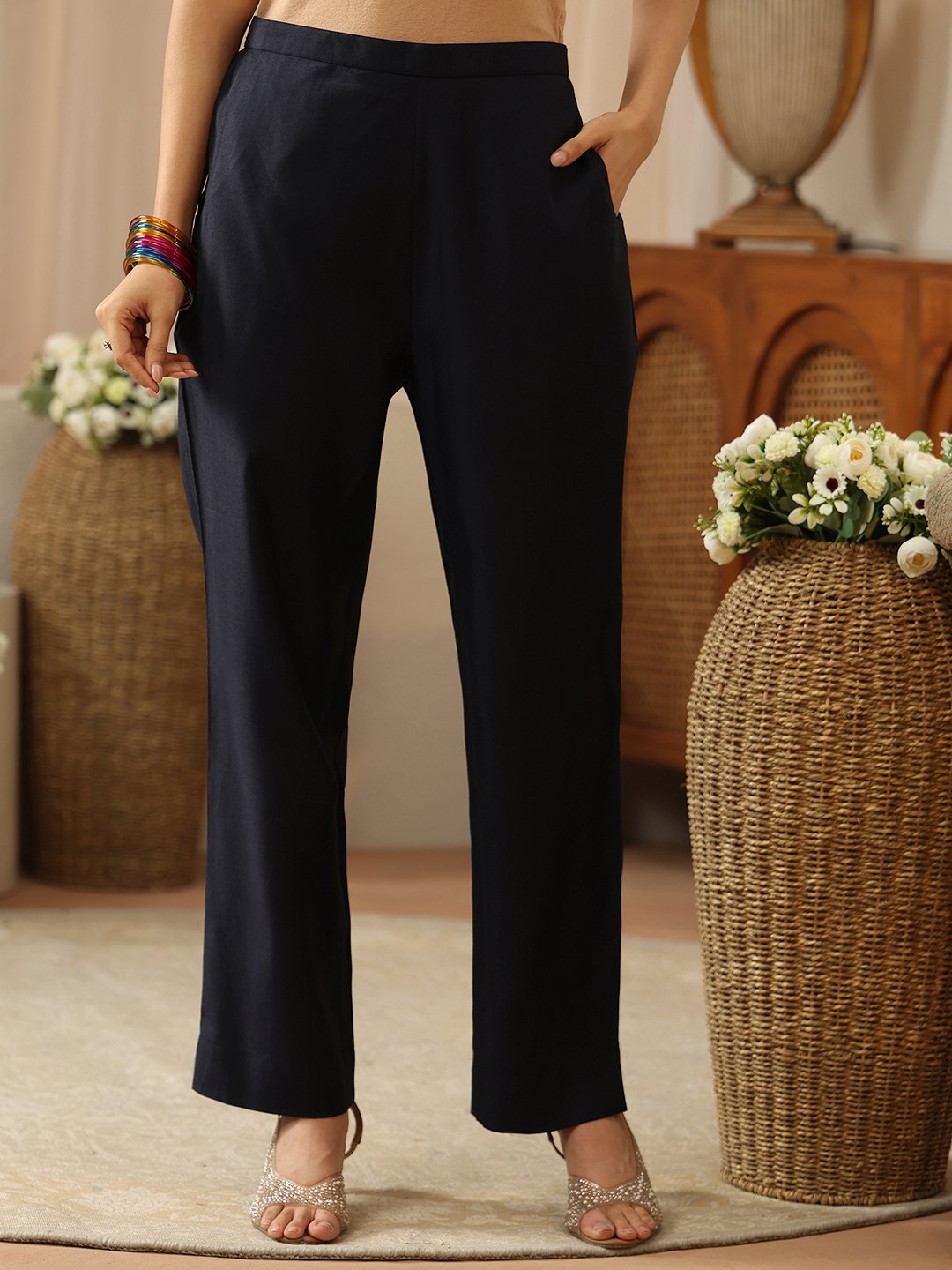 Navy Blue Solid Pocket Details Classic Trousers
