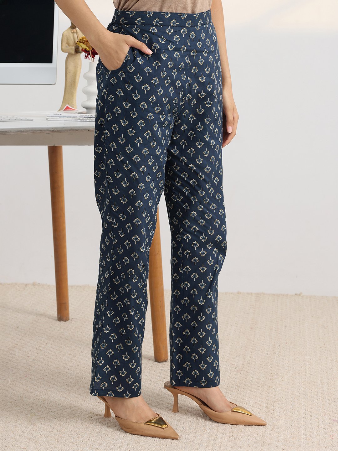 Blue Floral Printed Cotton Blend Kurta Set with Dupatta