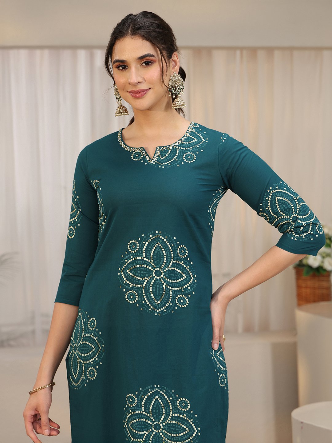 Emerald Green Printed Kurta Set with Dupatta and Trousers